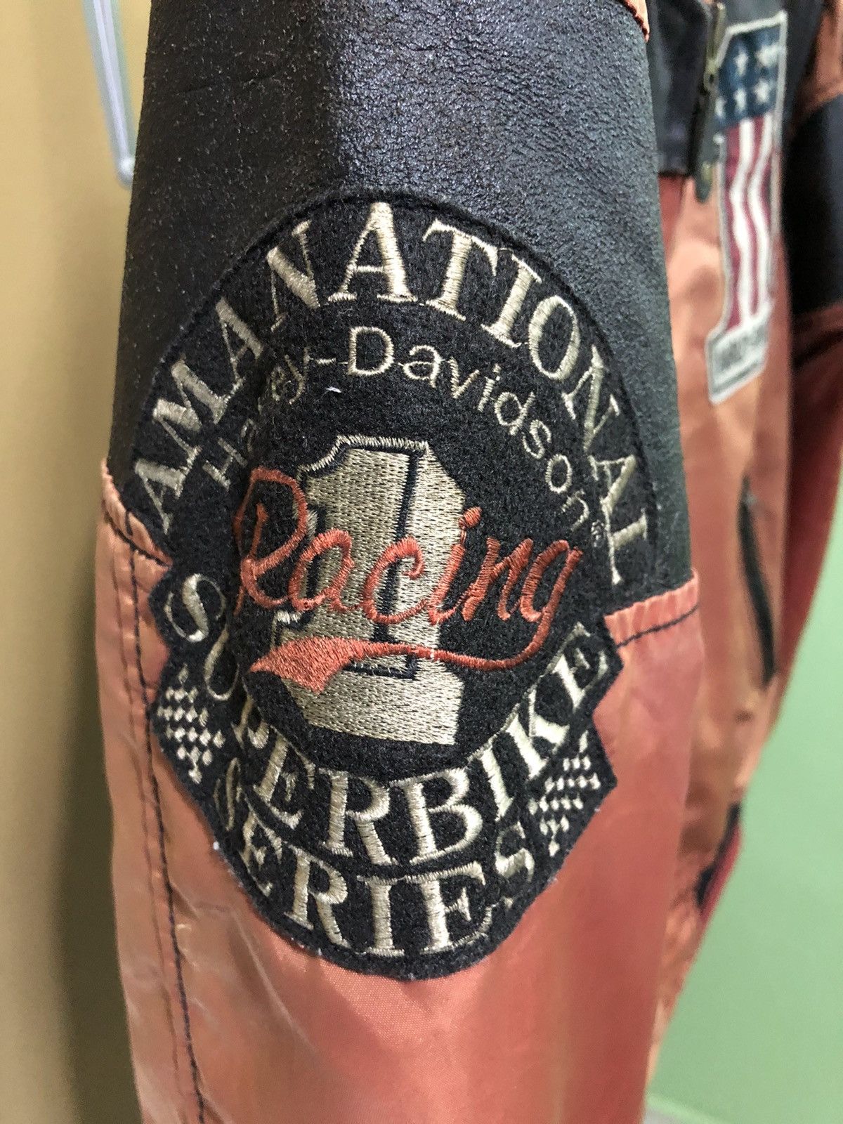 Harley Davidson × Vintage Vintage Sunfaded Harley Davidson Leather Bomber Jacket Size US M / EU 48-50 / 2 - 5 Thumbnail