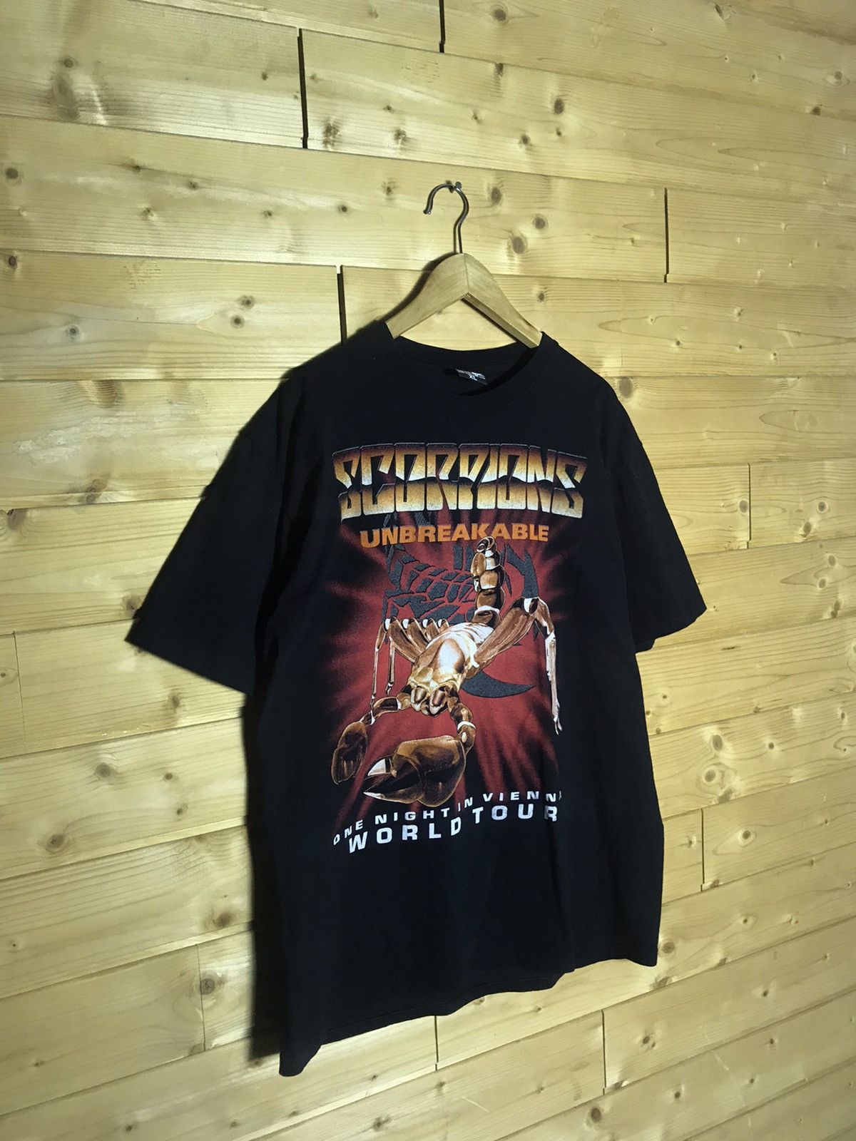 Band Tees Vintage Scorpions unbreakable t-shirt Size US XL / EU 56 / 4 - 1 Thumbnail