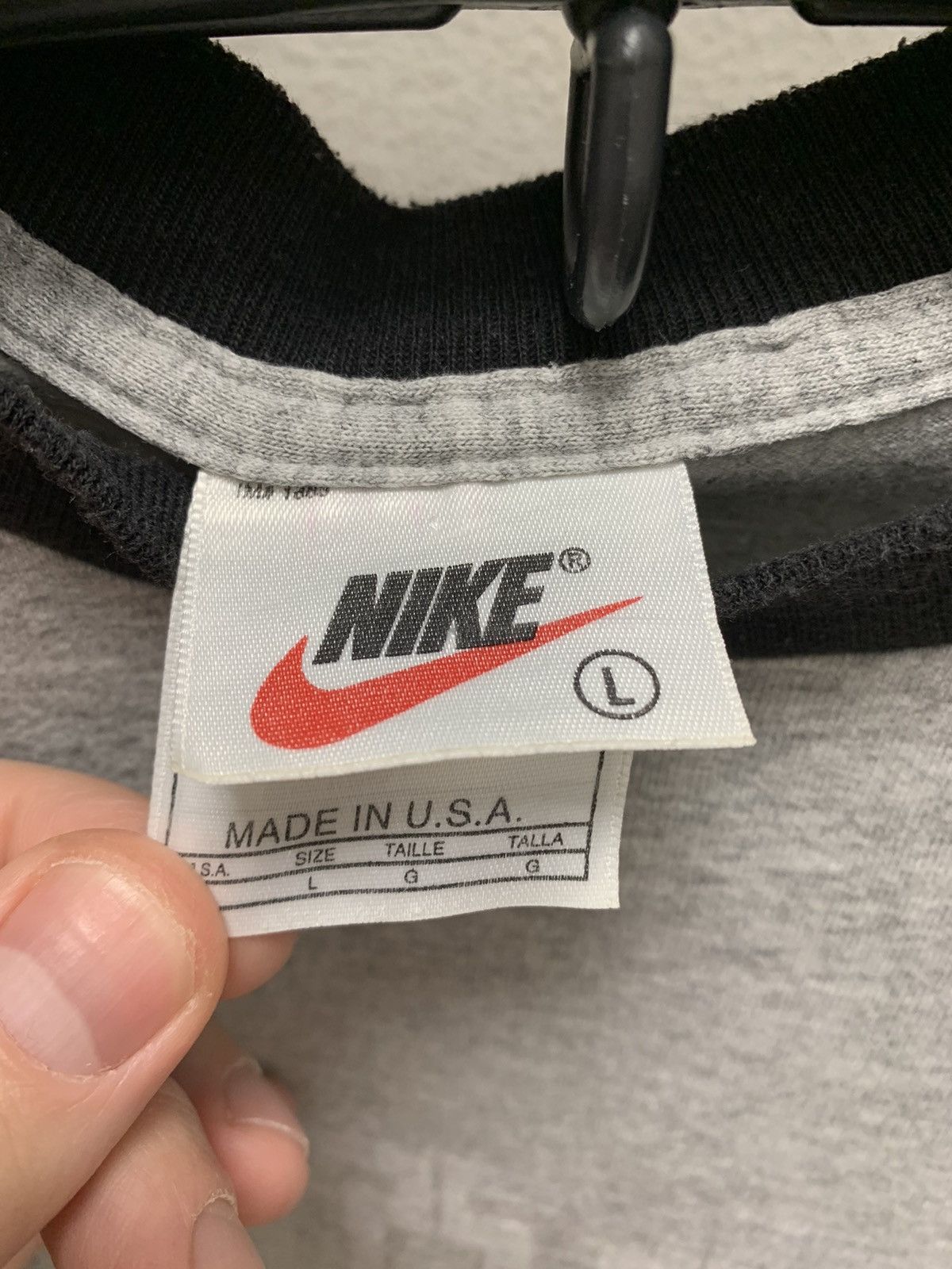 Nike × Vintage Nike vintage grey t-shirt L sz made in Usa red tags big logo Size US L / EU 52-54 / 3 - 5 Thumbnail