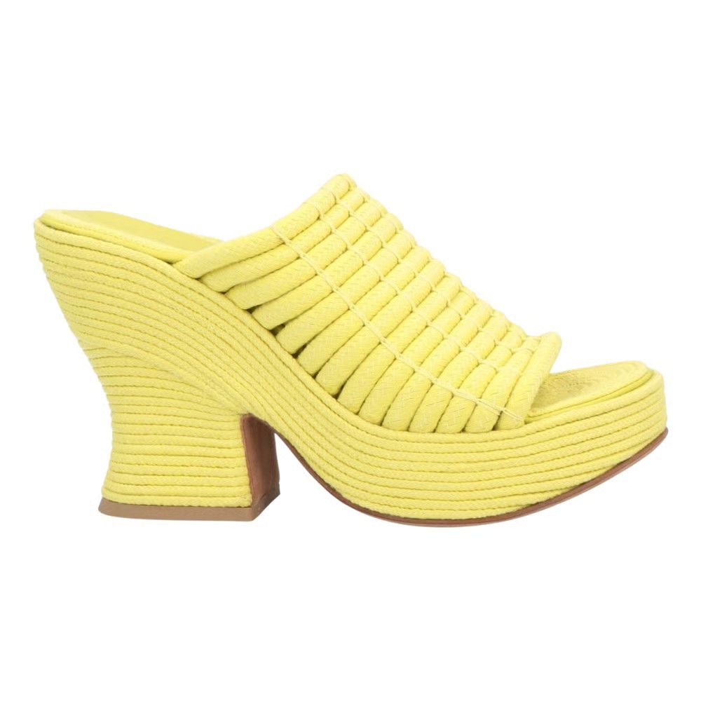 o1s1rm0523 Mules in Yellow