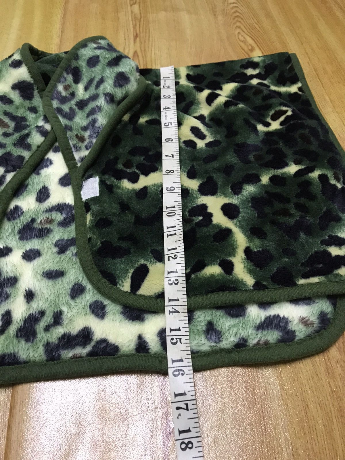 Other camo capes cloaks poncho Size US M / EU 48-50 / 2 - 9 Thumbnail