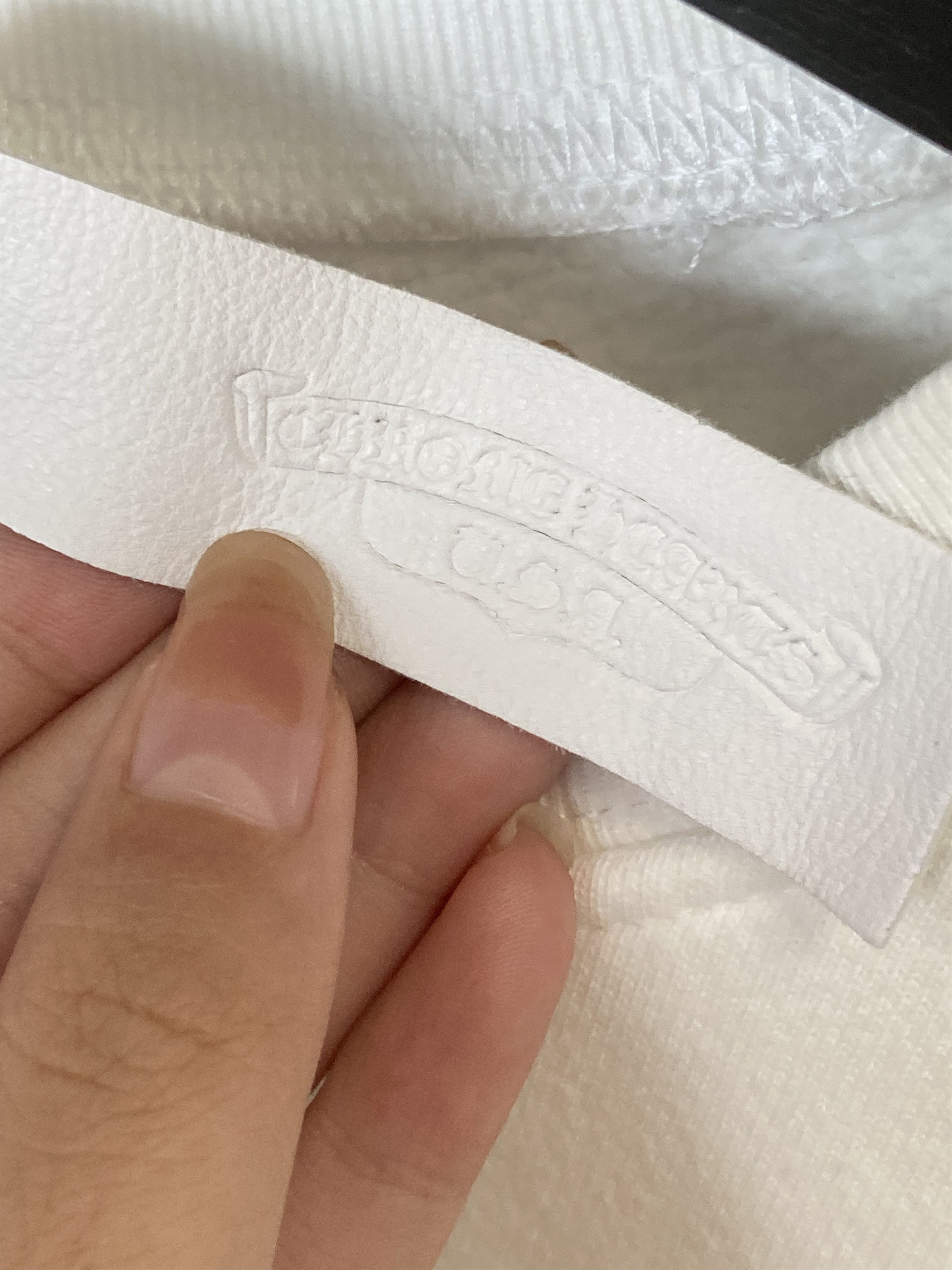 Chrome Hearts Chrome Hearts White Patent Leather Cross Sweatshirt Size US L / EU 52-54 / 3 - 5 Thumbnail