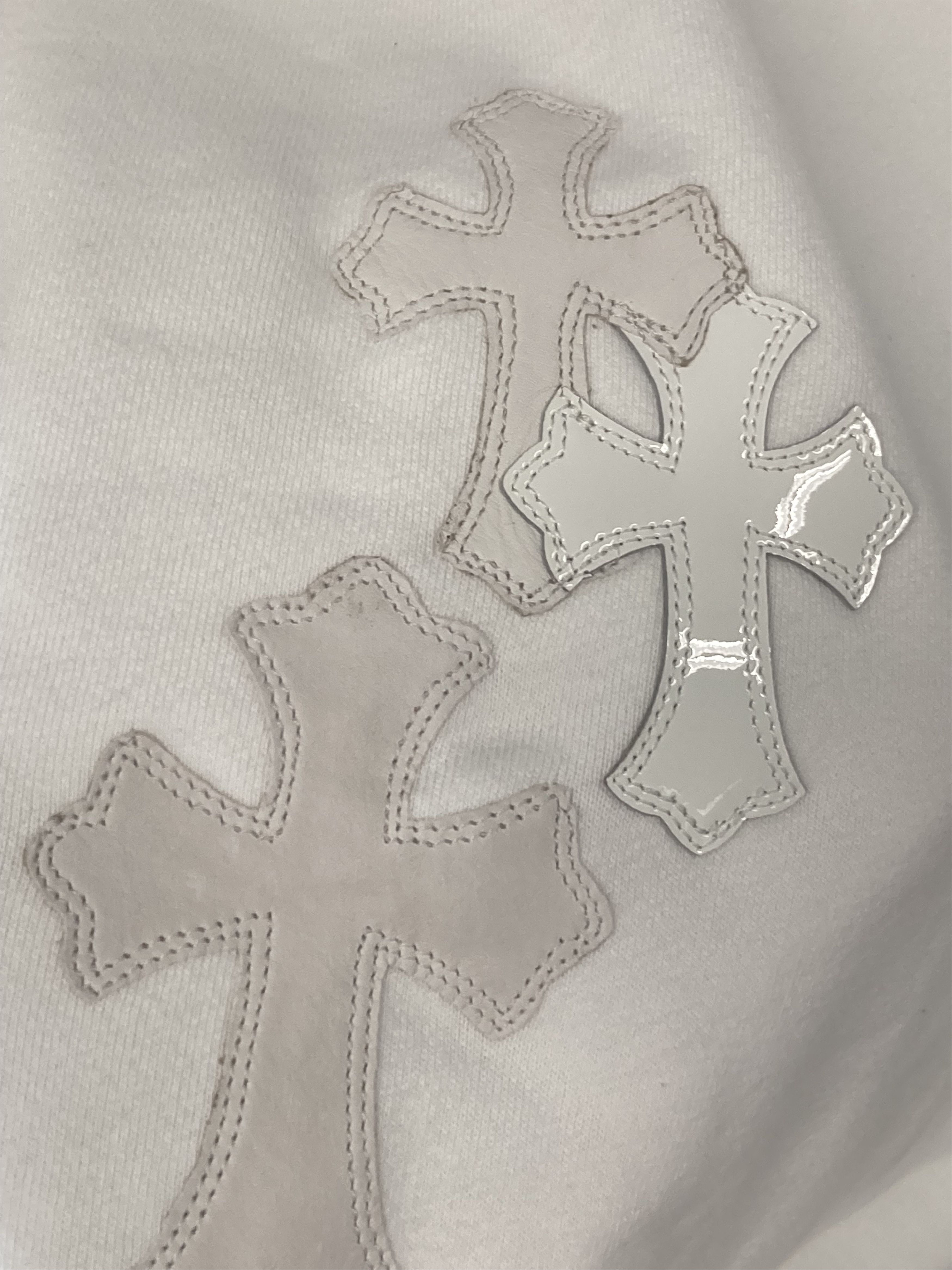 Chrome Hearts Chrome Hearts White Patent Leather Cross Sweatshirt Size US L / EU 52-54 / 3 - 7 Thumbnail