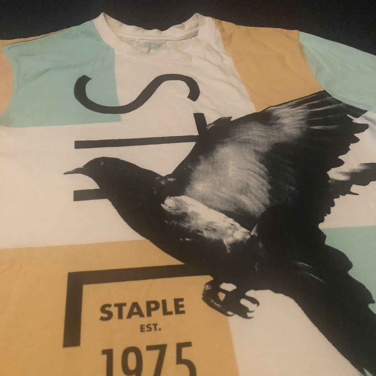 Staple Vintage Jeff Staple Pigeon Big Print Graphic Logo Tee 1975 Size US L / EU 52-54 / 3 - 1 Thumbnail