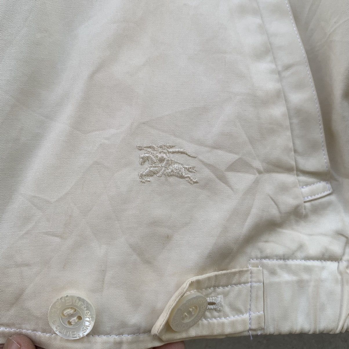 Burberry × Vintage VINTAGE BURBERRYS SMALLLOGO EMBROIDERY CROPPED ZIPPER JACKET Size M / US 6-8 / IT 42-44 - 5 Thumbnail