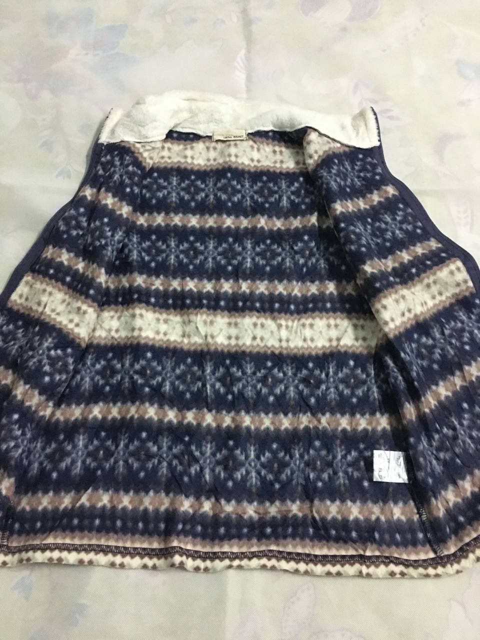 Japanese Brand × Vintage Cross Pocket Printed Fleece Vest Jacket Size US M / EU 48-50 / 2 - 5 Thumbnail