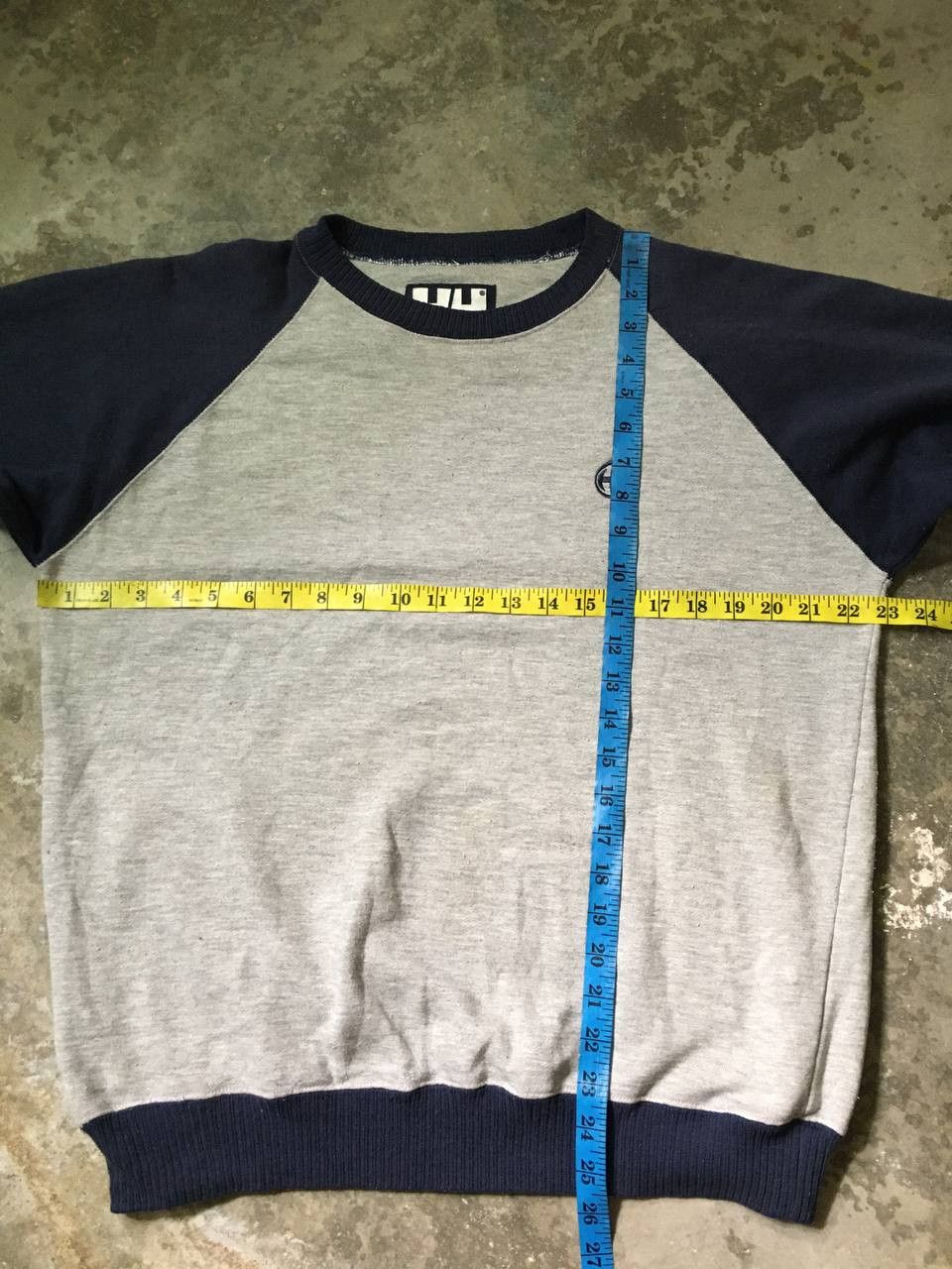 Helly Hansen × Vintage Vintage Helly Hansen Embroidery Logo Sweatshirt Size US L / EU 52-54 / 3 - 6 Thumbnail