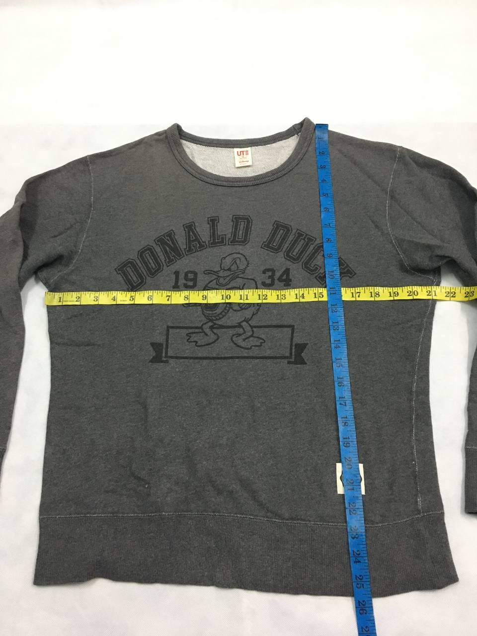 Disney × Japanese Brand × Uniqlo Disney Donal Duck Sweatshirt Uniqlo Size US M / EU 48-50 / 2 - 9 Thumbnail