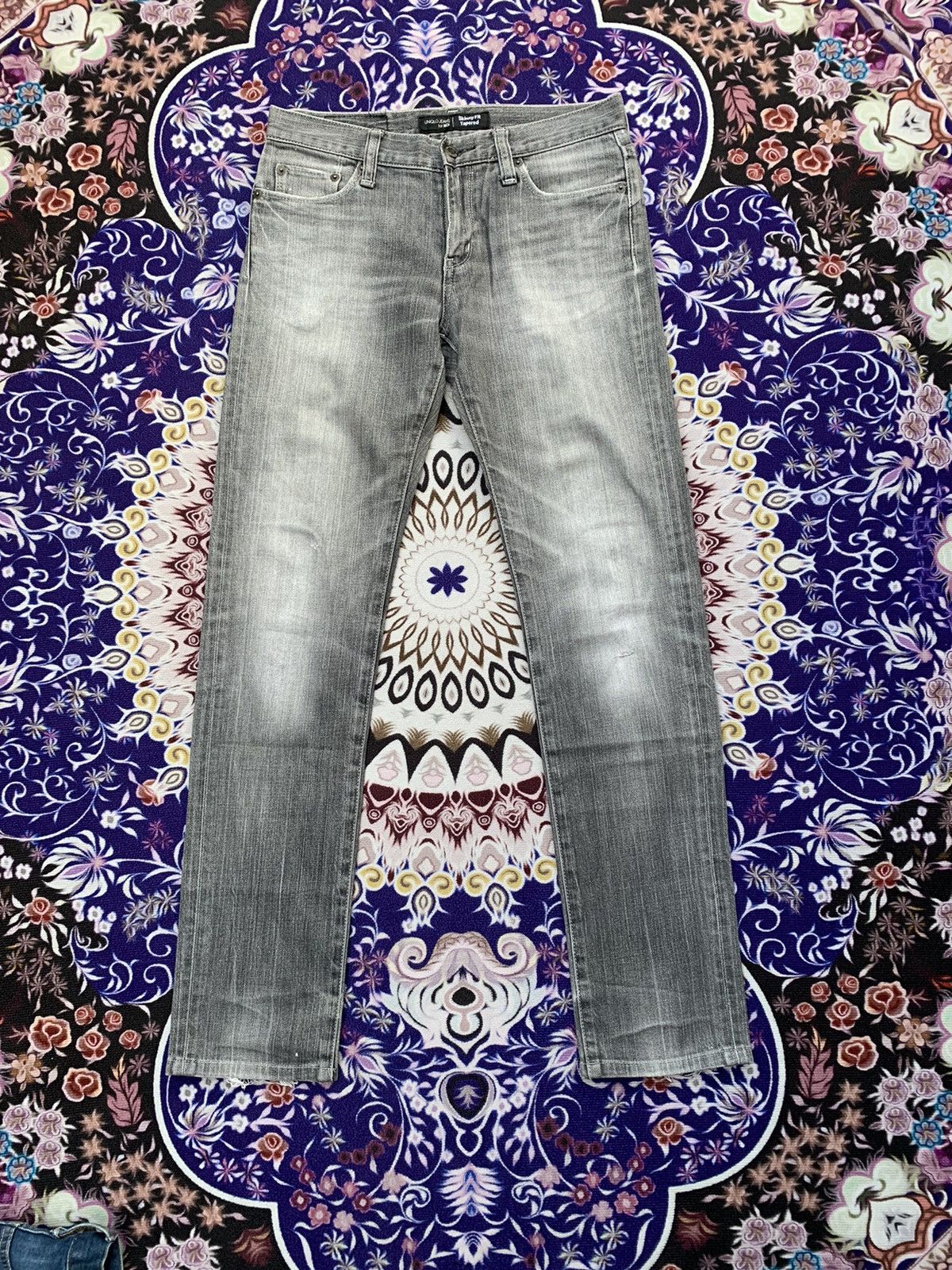 Uniqlo Uniqlo Faded Skinny Fit Denim Size US 31 - 1 Thumbnail