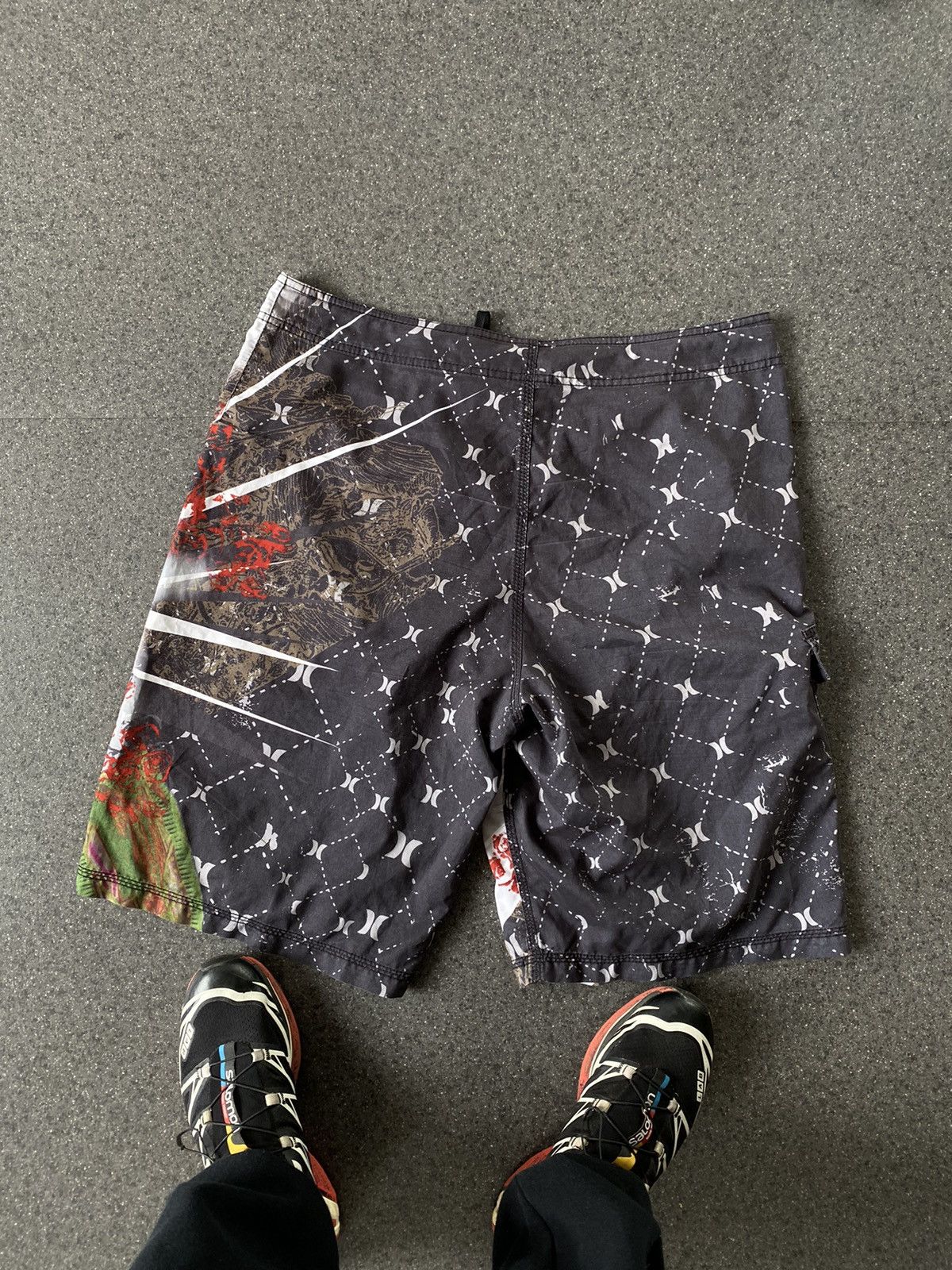 Hurley × Vintage Vintage Hurley Jesus Print Shorts Size US 36 / EU 52 - 7 Thumbnail