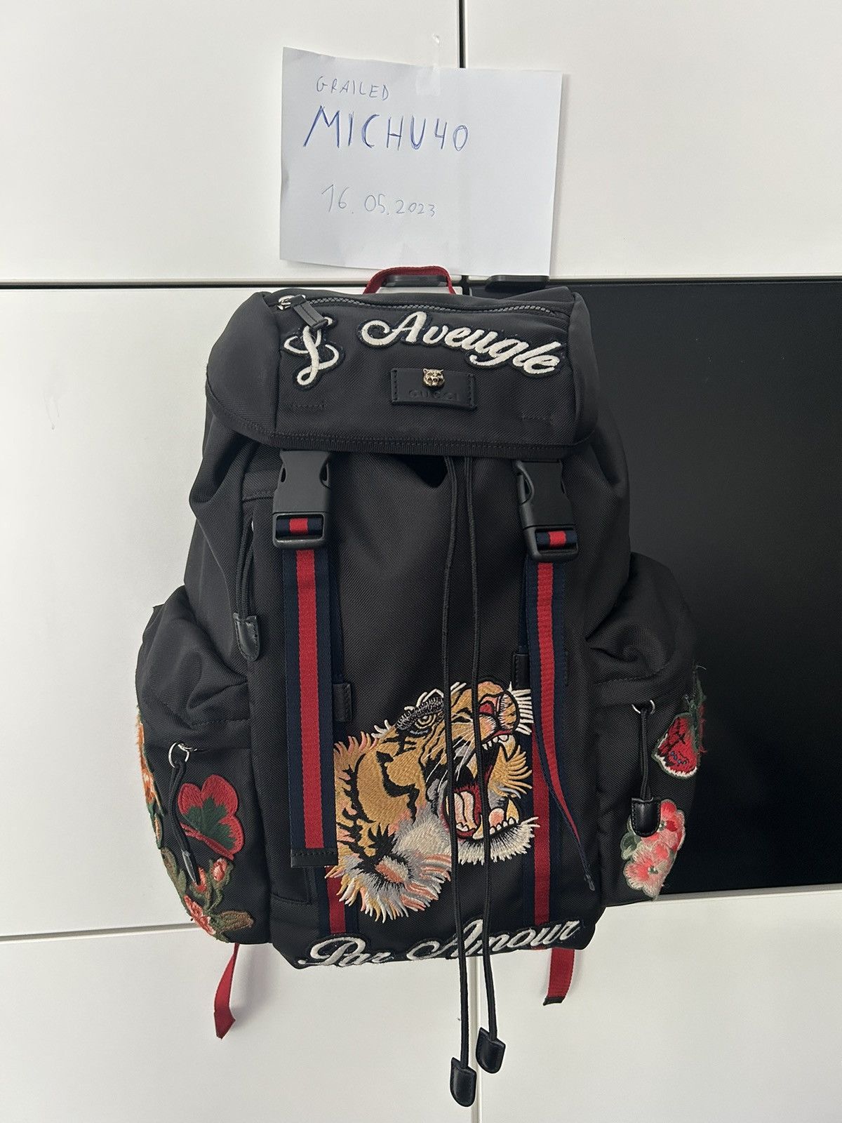 Gucci tiger embroidered outlet backpack