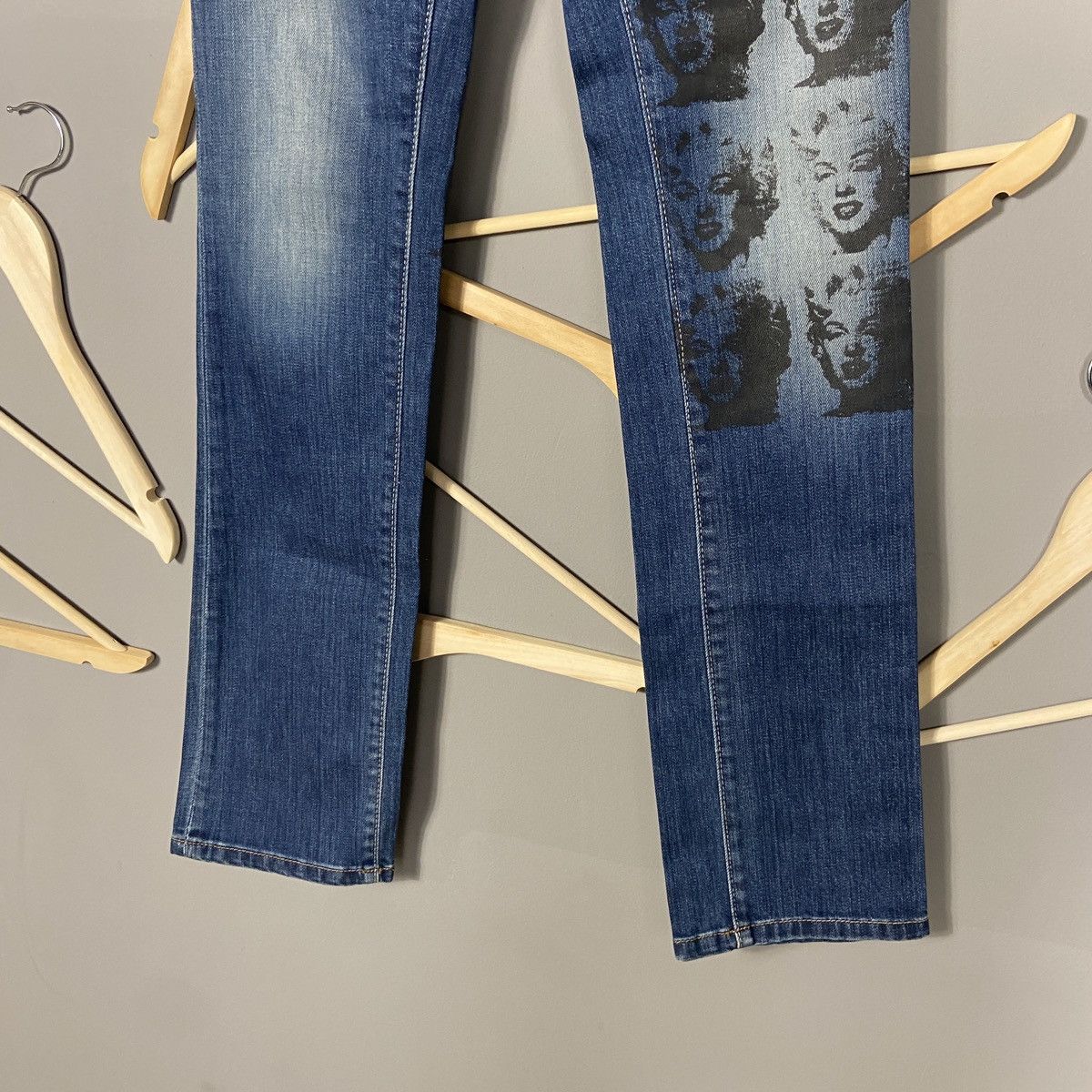 Andy Warhol × Pepe Jeans Pepe Jeans London x Andy Warhol Marilyn Monroe y2k jeans Size 29" - 7 Thumbnail
