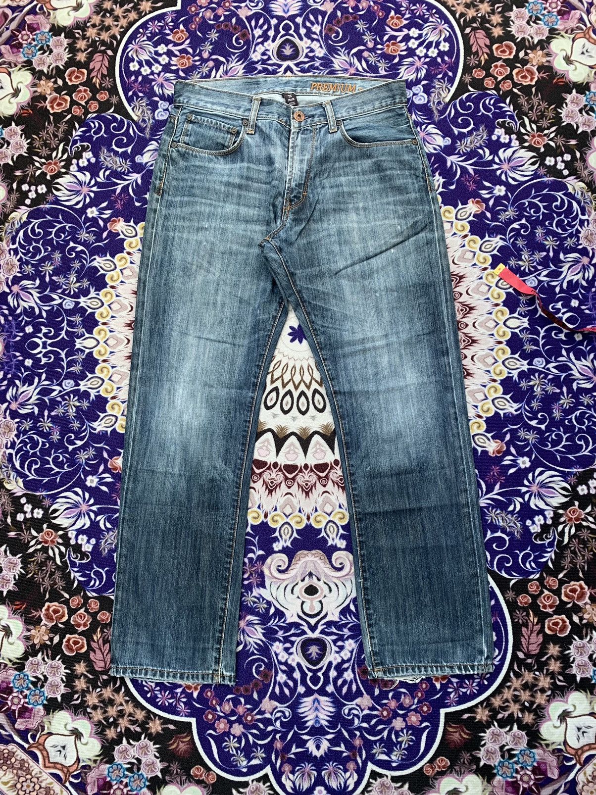 Gap Gap Faded Wash Denim Size US 32 / EU 48 - 1 Thumbnail