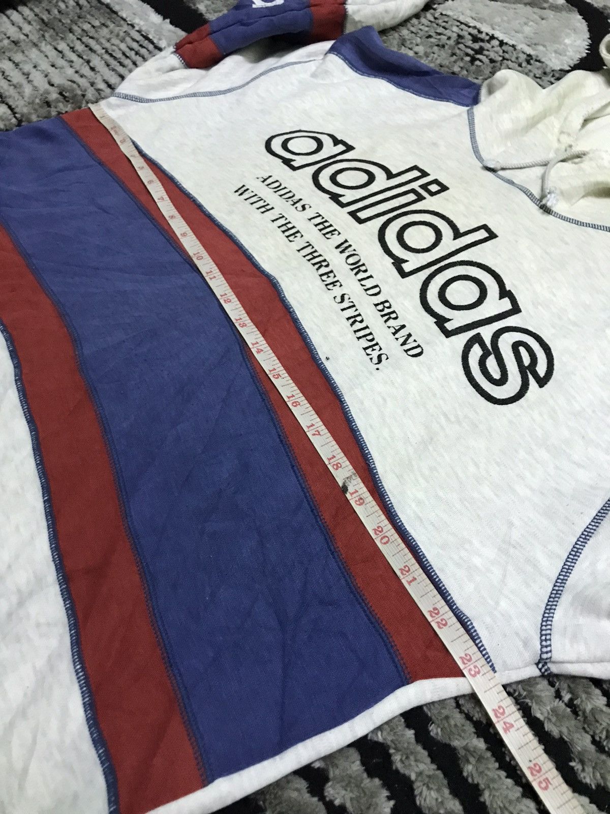 Vintage Vintage 90s Adidas pullover big logo hoodie Size US L / EU 52-54 / 3 - 6 Thumbnail