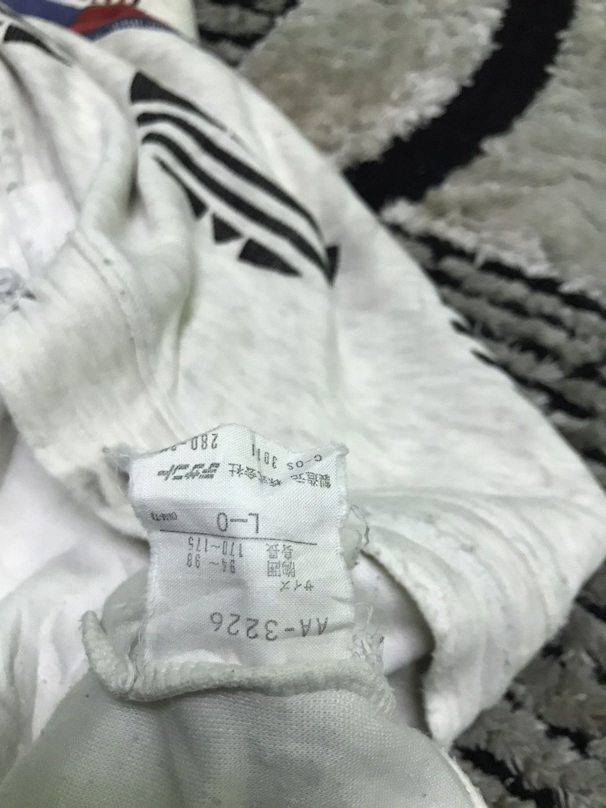 Vintage Vintage 90s Adidas pullover big logo hoodie Size US L / EU 52-54 / 3 - 5 Thumbnail