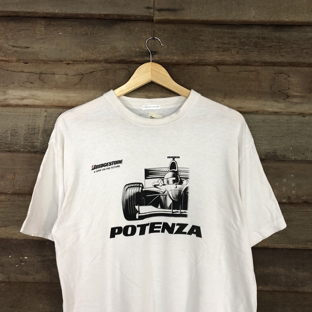 Vintage DL 90s Y2K Bridgestone Potenza F1 vintage WHite Tshirt #3542 Size US L / EU 52-54 / 3 - 7 Thumbnail