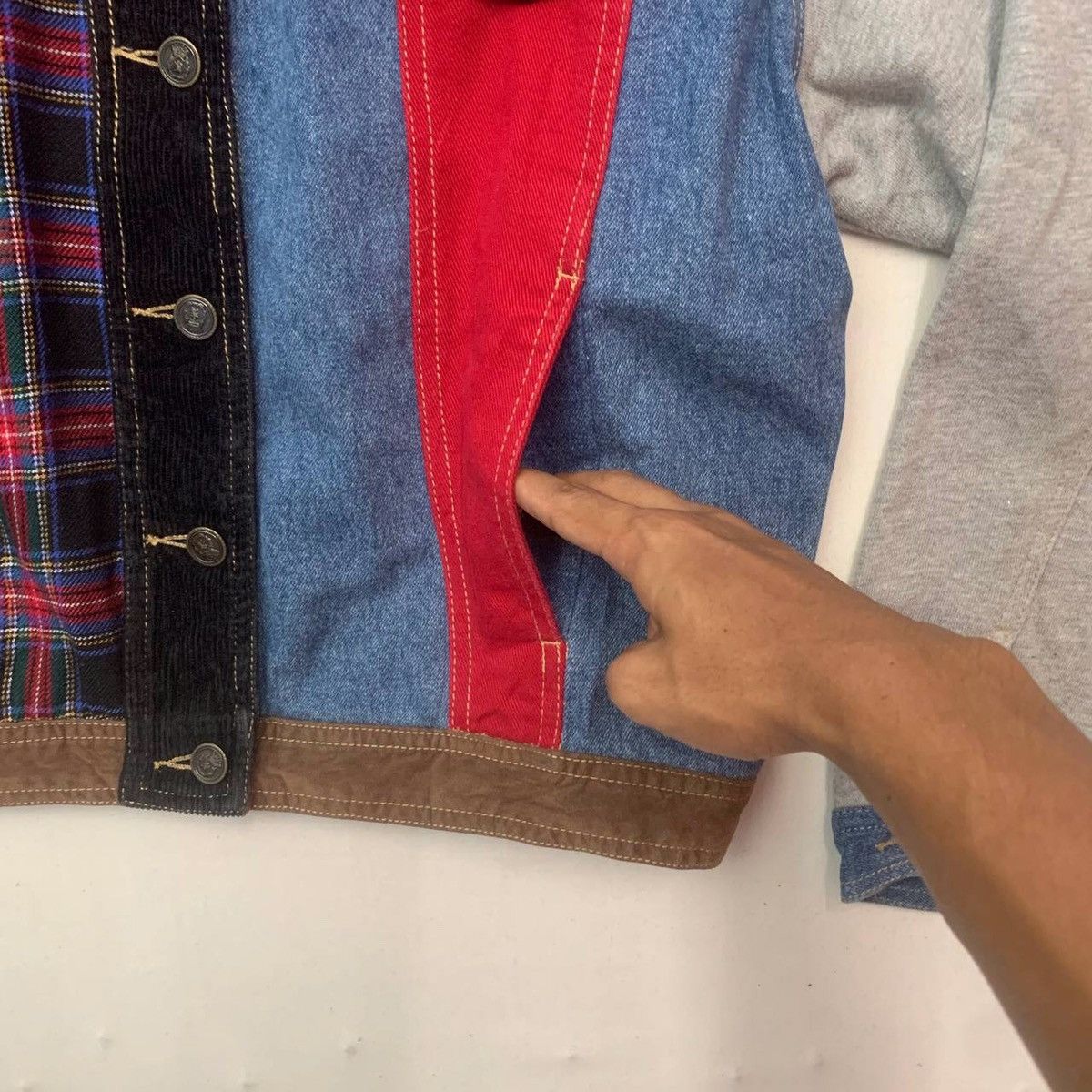 Japanese Brand BEST OFFER🔥Carole Patchwork Style Check Jacket Nice Design Size US M / EU 48-50 / 2 - 4 Thumbnail