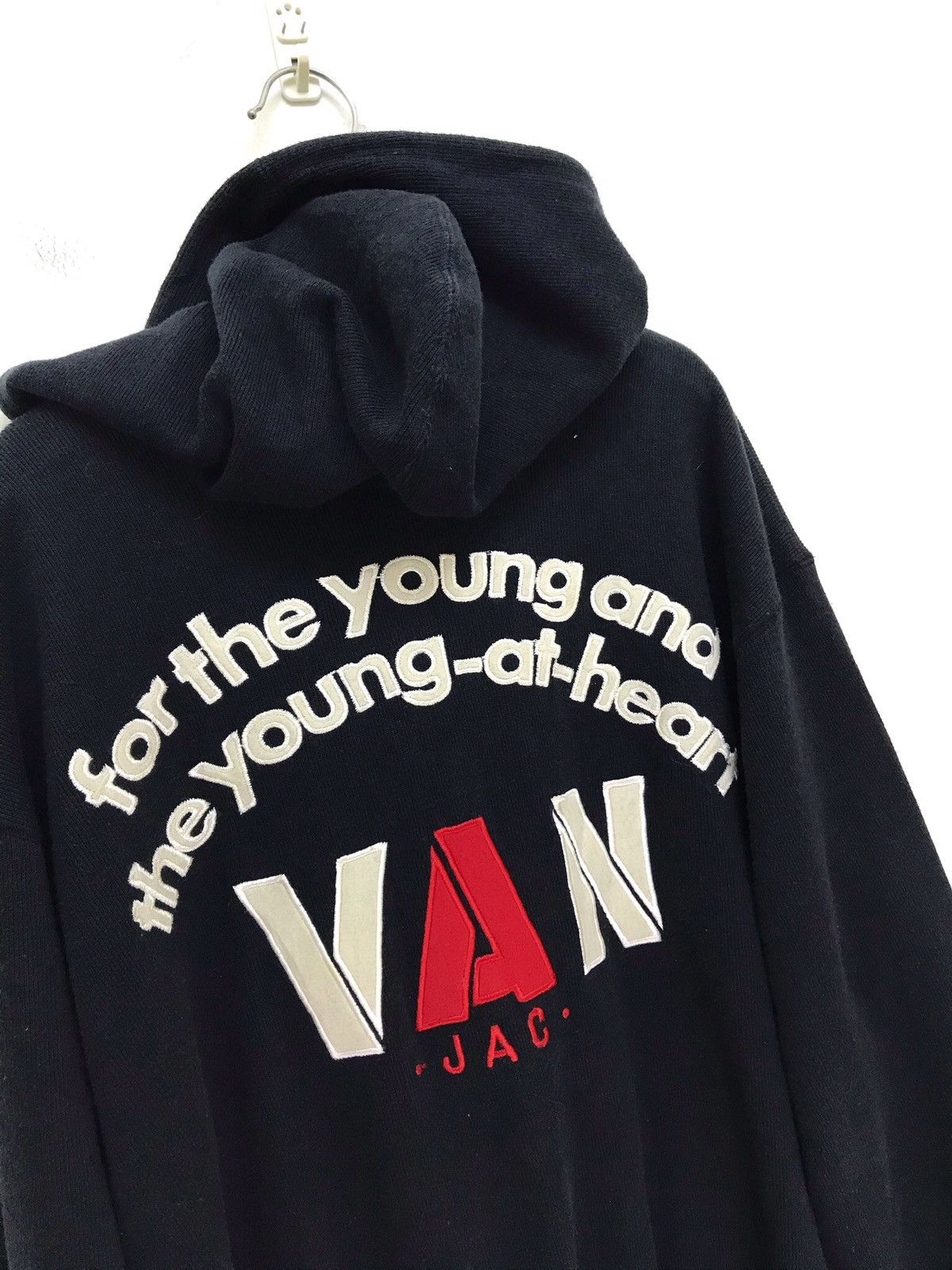 Van Van Jac Hoodie Sweatshirt Embroidered Logo Junya Watanabe Size US L / EU 52-54 / 3 - 2 Thumbnail