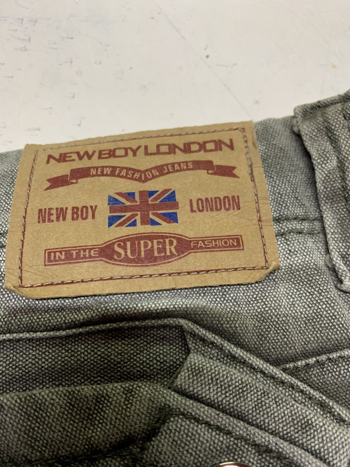 Designer Newboy London super fashion Size US 34 / EU 50 - 11 Thumbnail