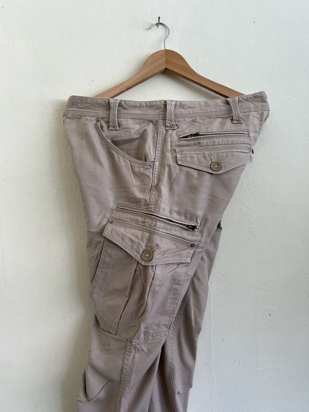 Levi's × Levi's Vintage Clothing × Vintage Vintage Levi’s San Francisco Cargo Pants Size US 35 - 8 Thumbnail