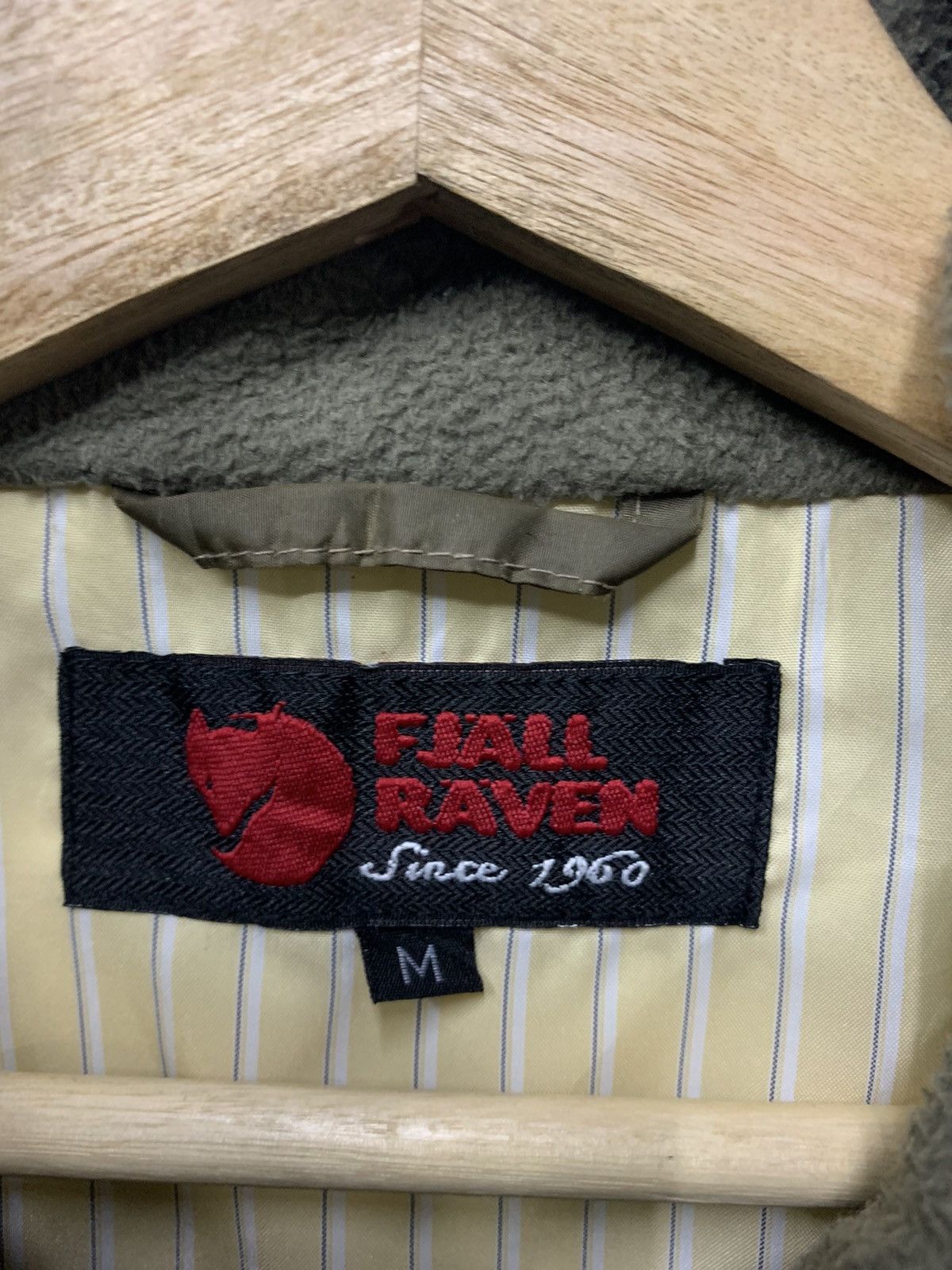 Fjallraven 🔥FJALLRAVEN PUFFER QUILTED JACKETS Size US M / EU 48-50 / 2 - 9 Thumbnail