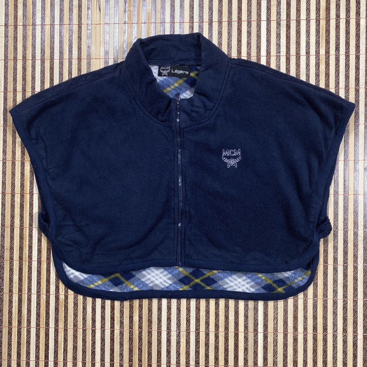 MCM Fleece Crop Top By MCM Size XL / US 12-14 / IT 48-50 - 1 Thumbnail