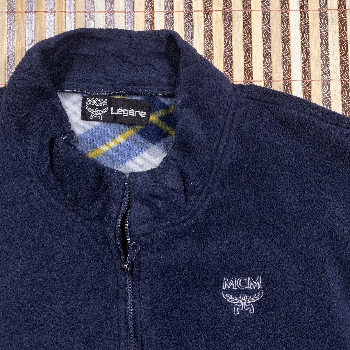 MCM Fleece Crop Top By MCM Size XL / US 12-14 / IT 48-50 - 4 Thumbnail