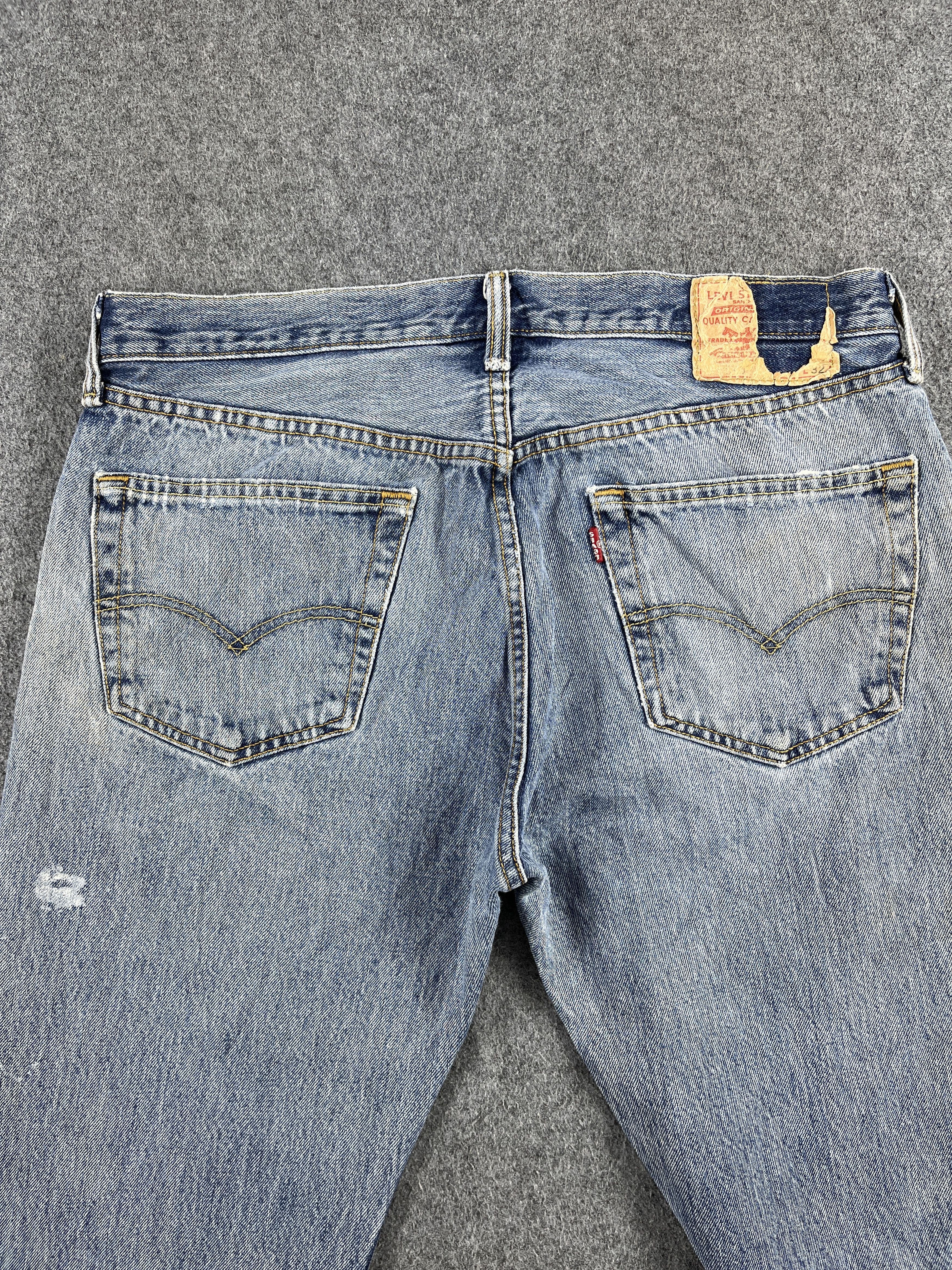 Levi's Vintage Levis 501 Ripped Jeans - J213 Size US 34 / EU 50 - 4 Thumbnail