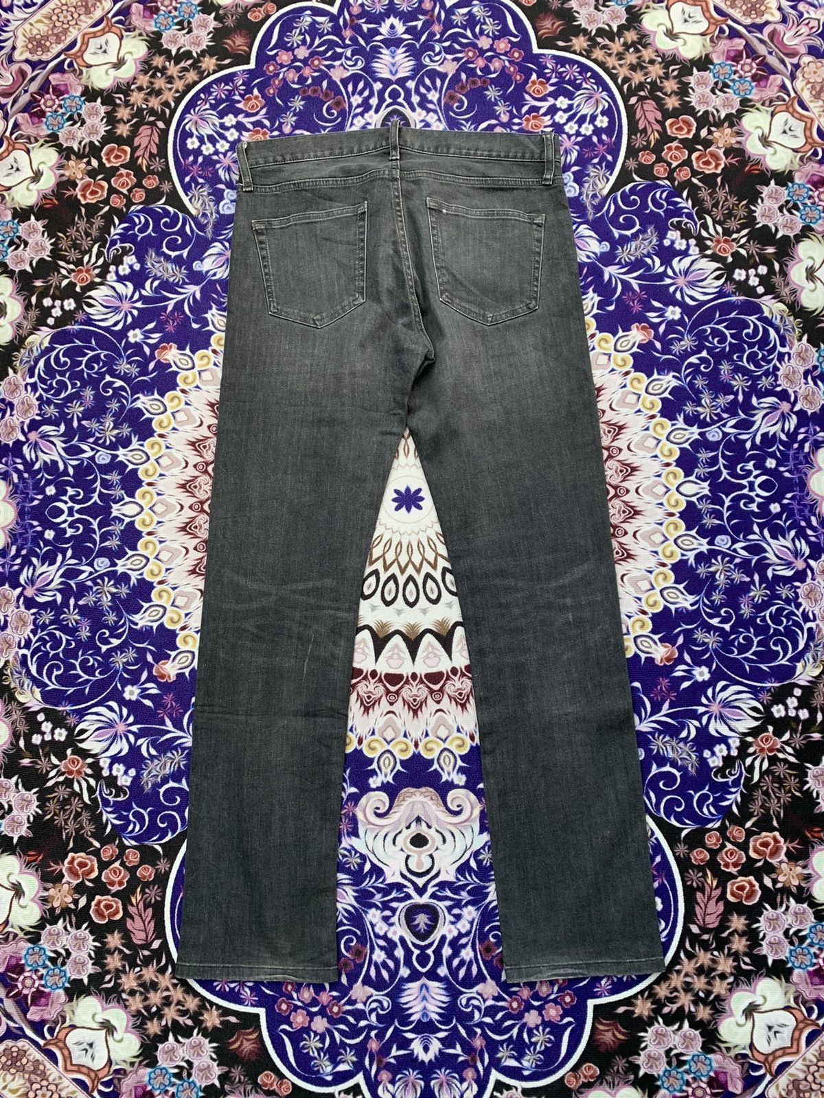 Japanese Brand Uniqlo Faded Wash Denim Size US 35 - 6 Thumbnail
