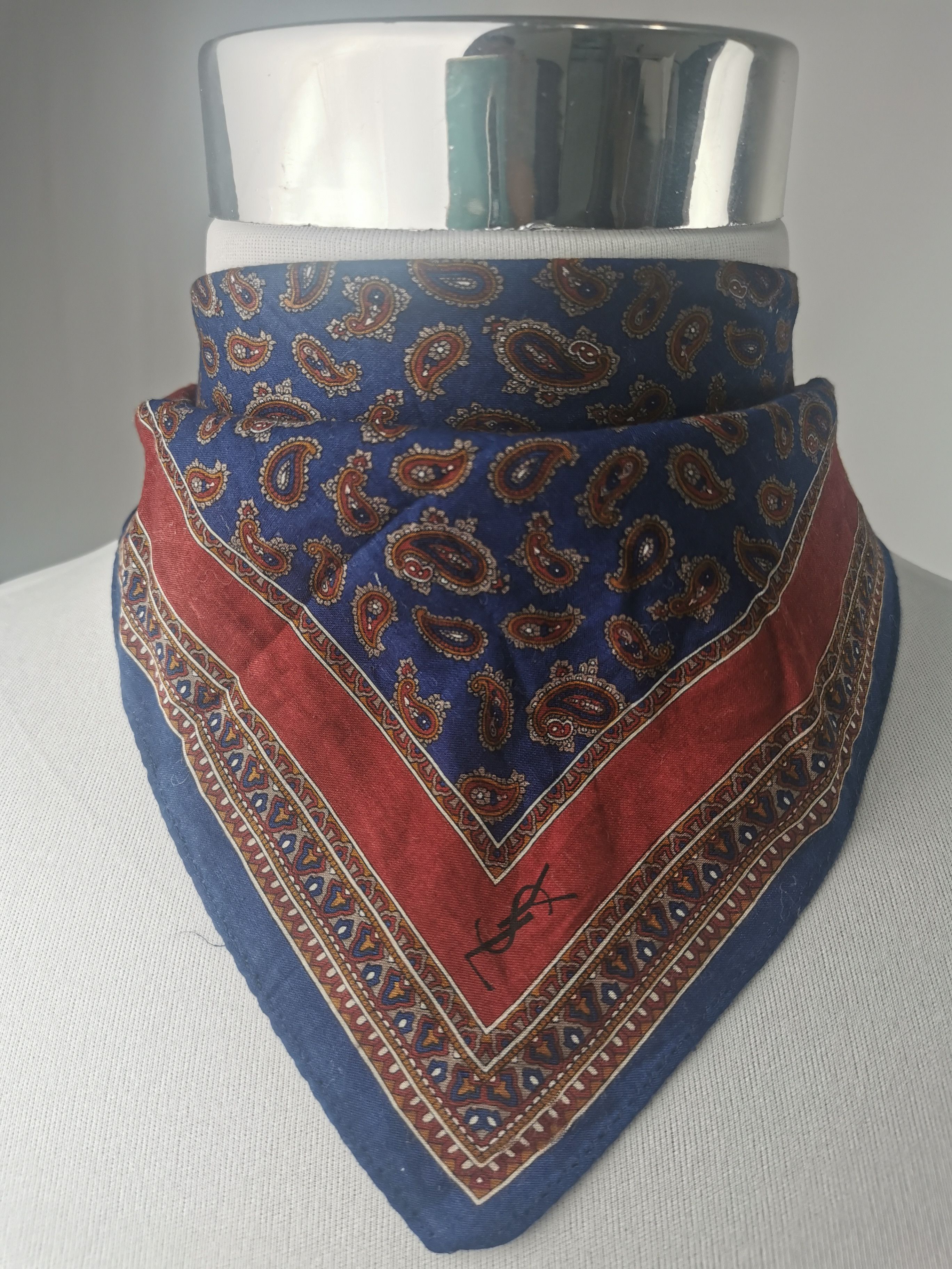 Vintage × Yves Saint Laurent Yves saint laurent handkerchief bandana neckerchief Size ONE SIZE - 1 Thumbnail