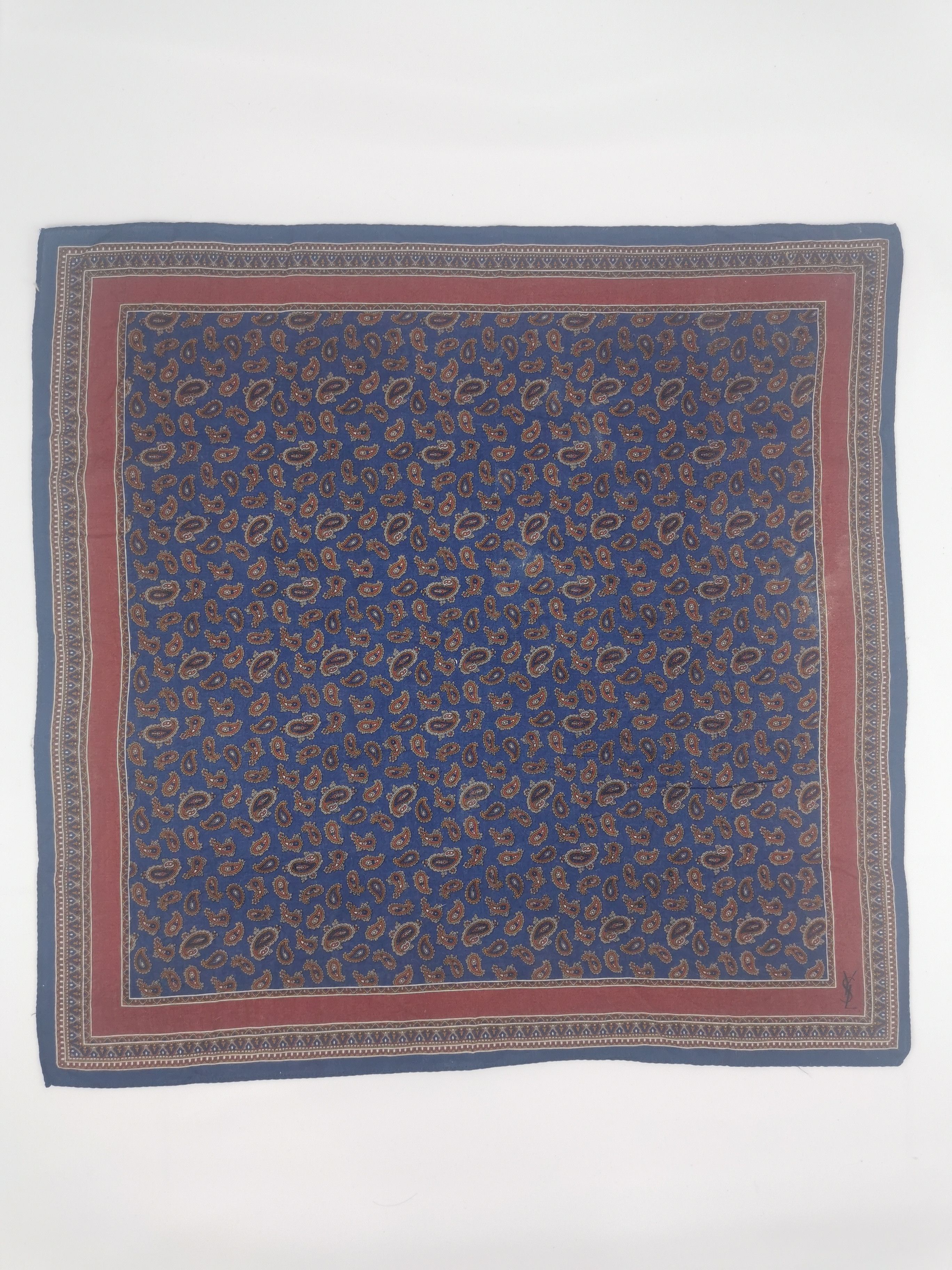 Vintage × Yves Saint Laurent Yves saint laurent handkerchief bandana neckerchief Size ONE SIZE - 2 Thumbnail