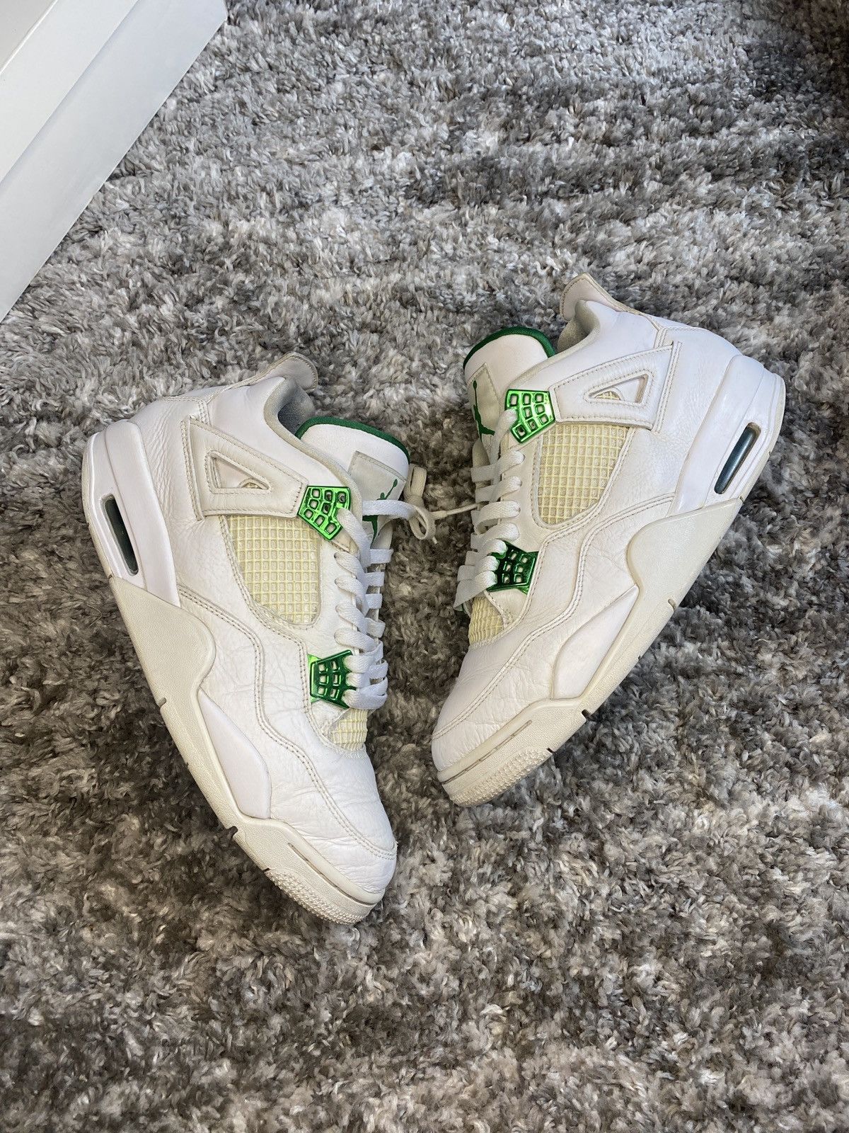 new jordan 4 green
