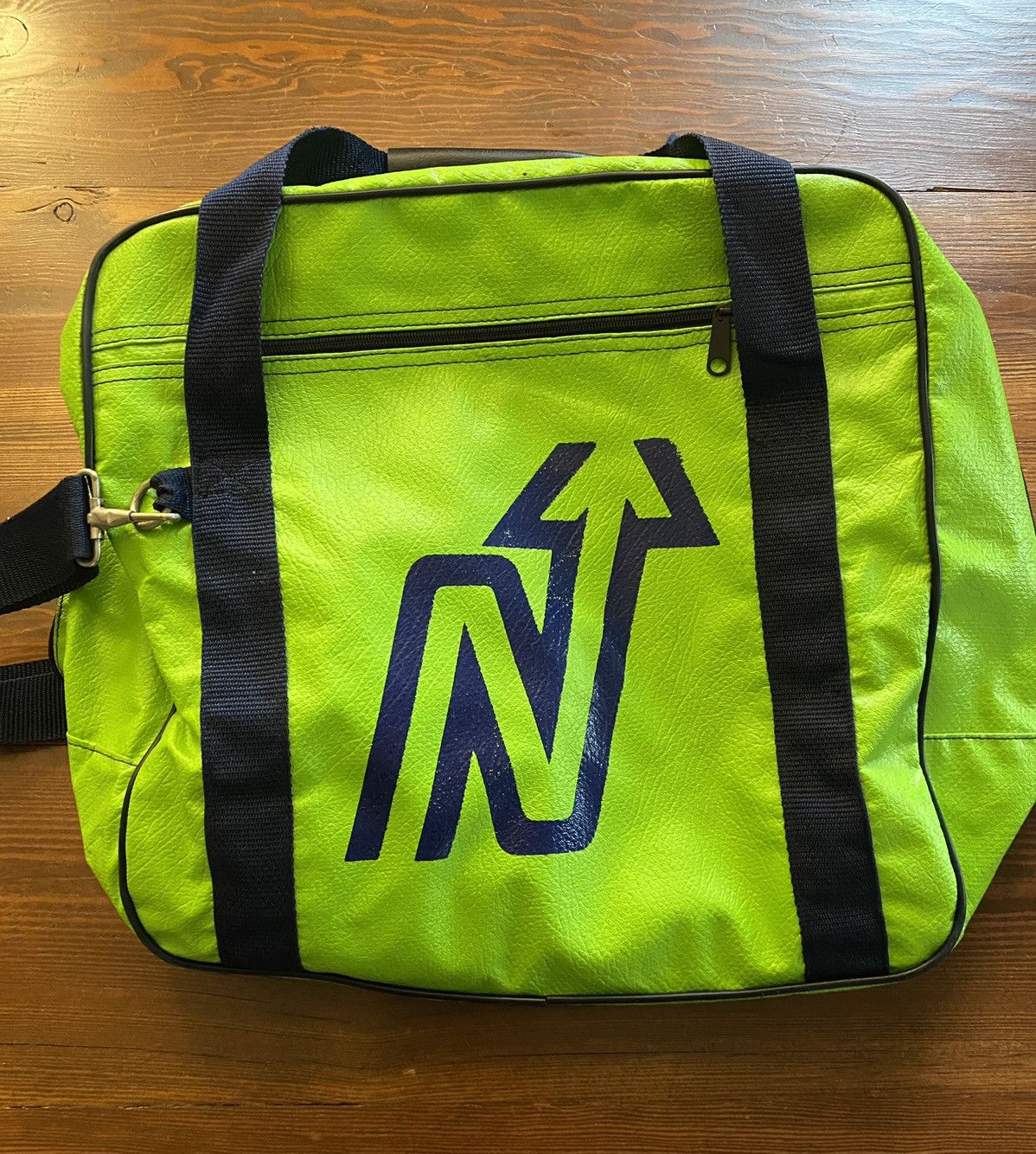 Vintage Vintage 90’s Thick Vinyl Shoulder Luggage Bowling Bag Size ONE SIZE - 1 Thumbnail