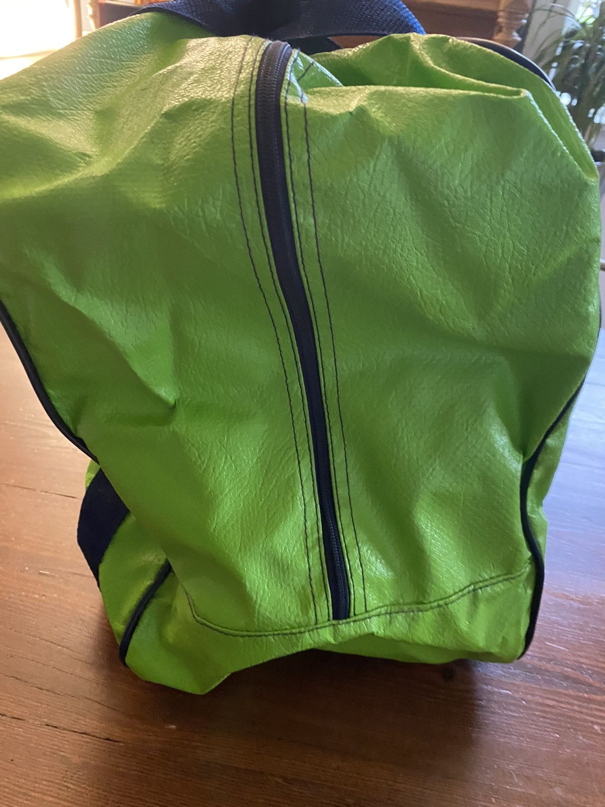 Vintage Vintage 90’s Thick Vinyl Shoulder Luggage Bowling Bag Size ONE SIZE - 5 Thumbnail