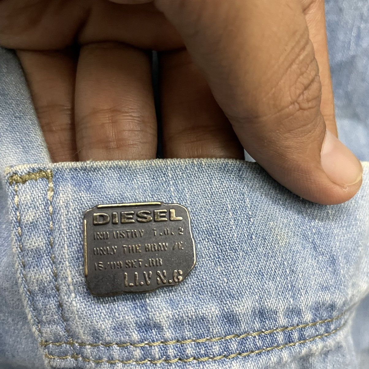 Diesel 💥DIESEL DENIM CHORE BUTTON JEAN JACKET Size US XL / EU 56 / 4 - 6 Thumbnail