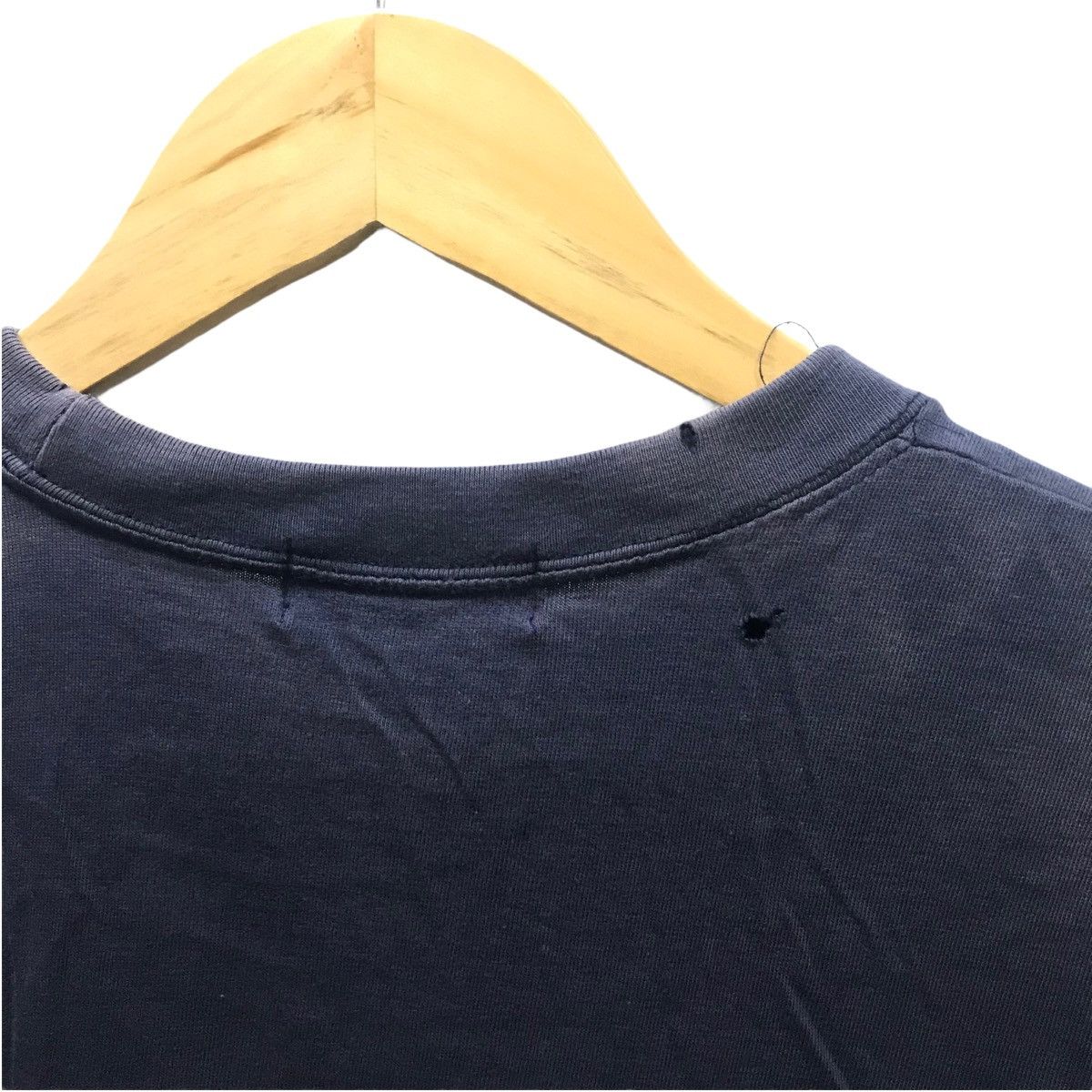 Cartoon Network × Disney × Japanese Brand Vintage Disney Donald Duck Shirt Big Logo Disneyland Size US S / EU 44-46 / 1 - 6 Thumbnail