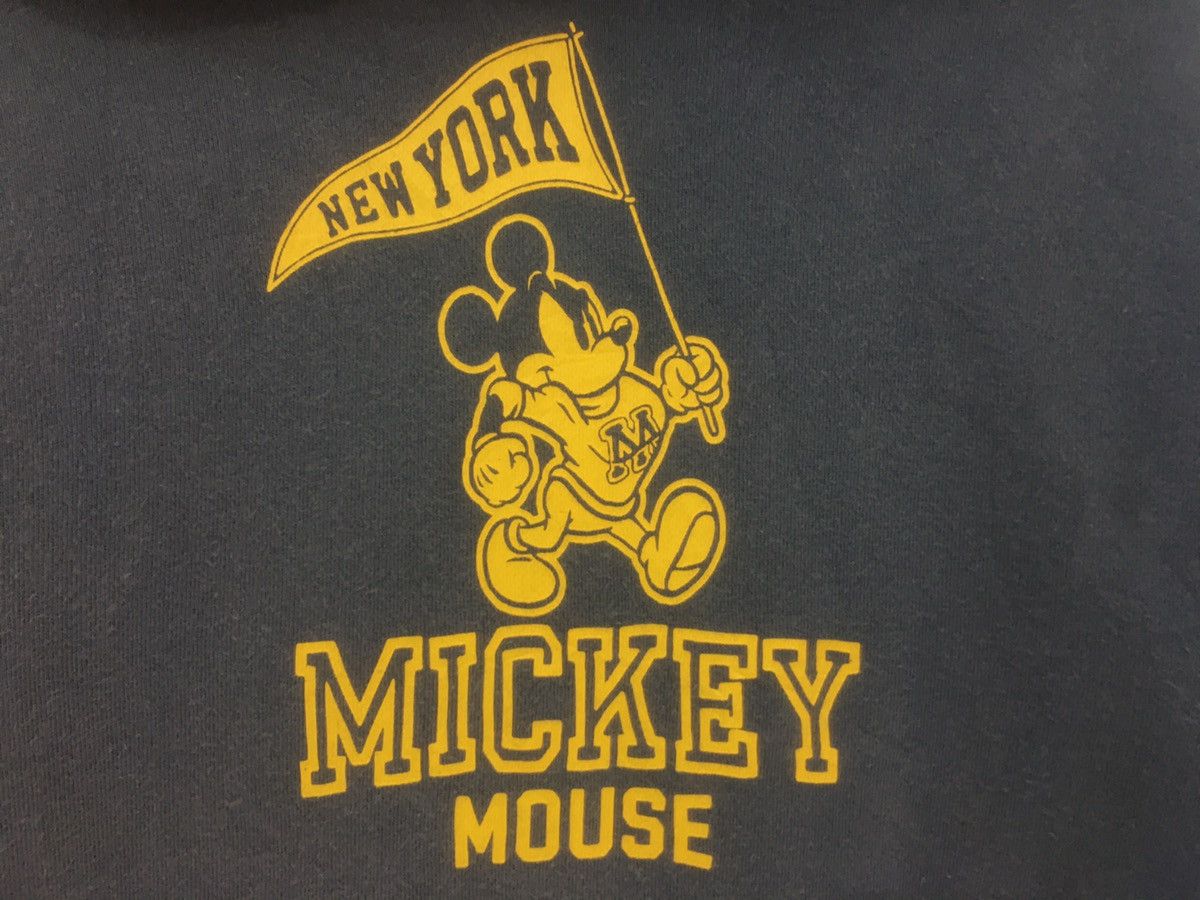 Cartoon Network × Disney × Mickey Mouse Vintage Walt Disney Production New York Mickey Mouse Hoodie Size US S / EU 44-46 / 1 - 3 Thumbnail