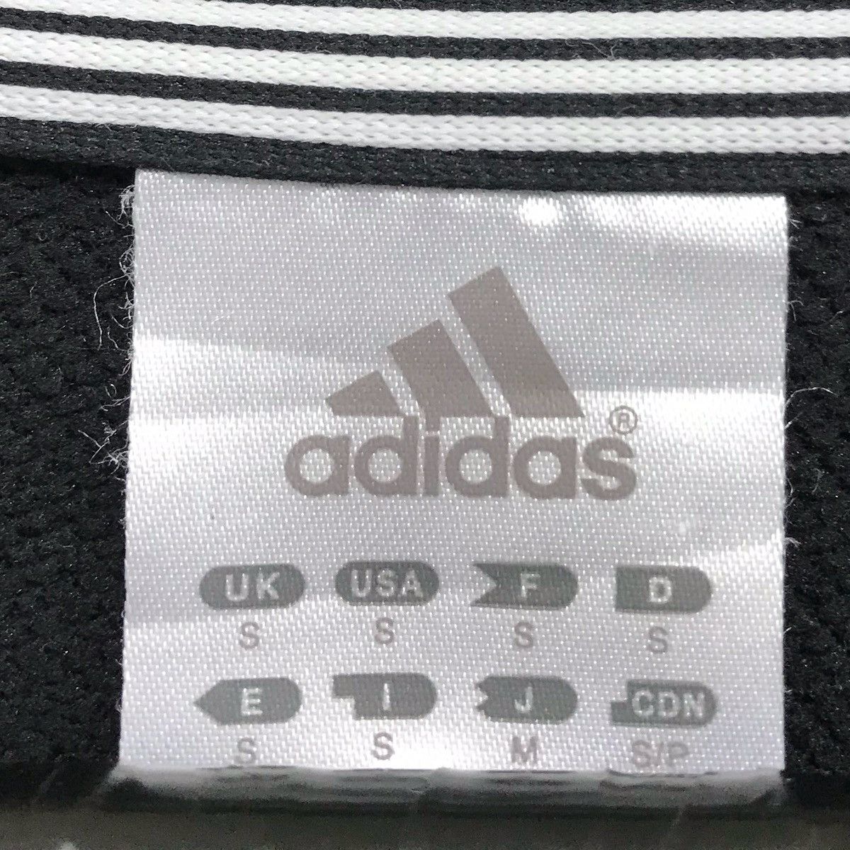 Adidas × Vintage Vintage Adidas Sweatshirt Adidas Three Stripes Adidas Size US M / EU 48-50 / 2 - 6 Thumbnail