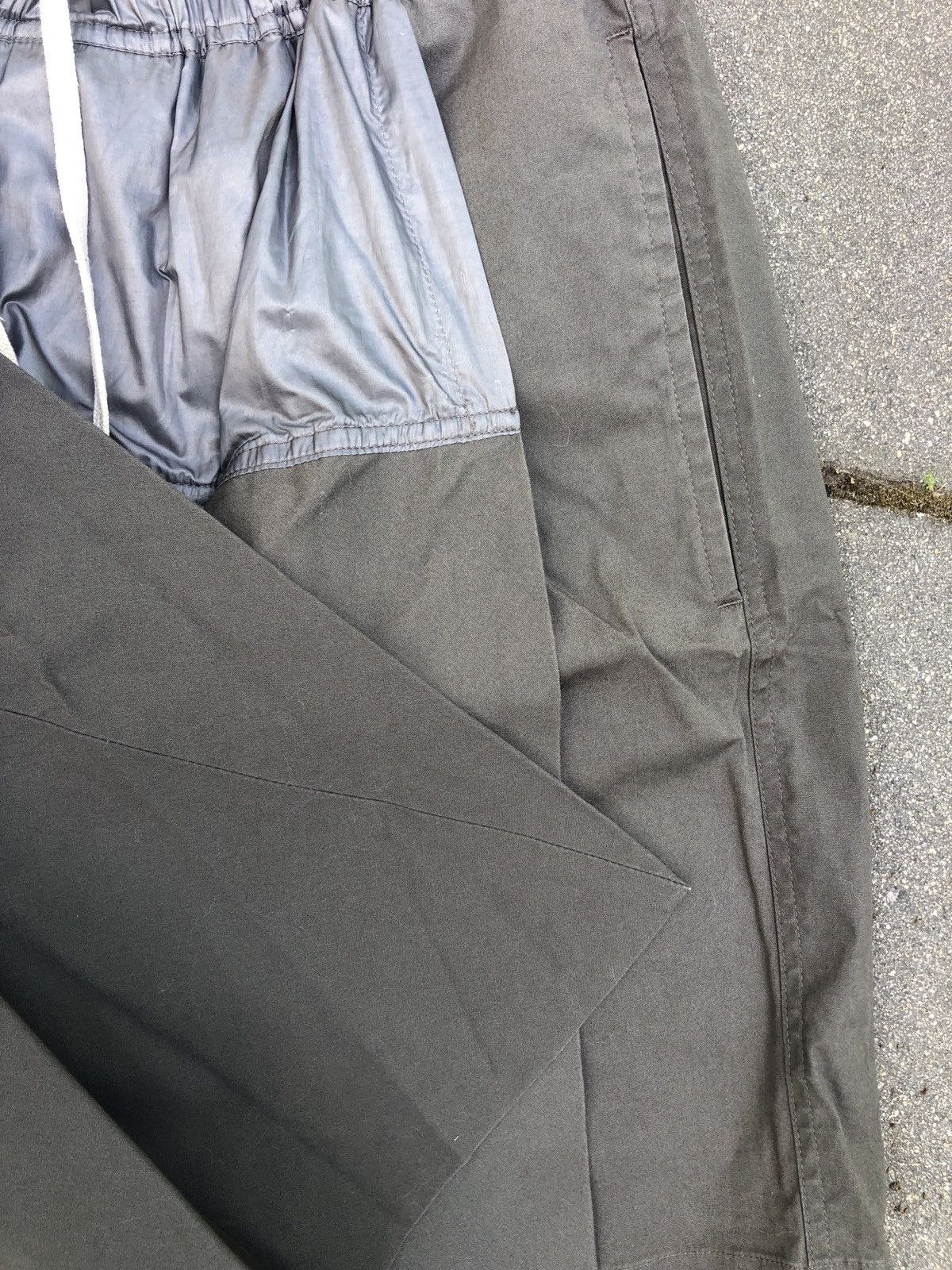 Rick Owens Rick Owens mainline ss15 faun runway 2 layer flap pod shorts Size US 40 / EU 56 - 4 Thumbnail