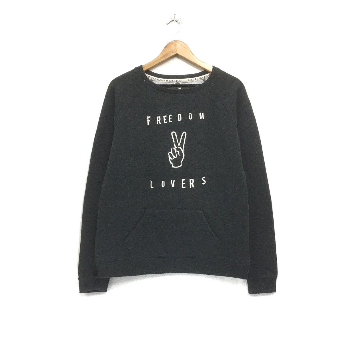 Japanese Brand Vintage Roxy Sweatshirt Crewneck Biglogo Freedom Lover Size US M / EU 48-50 / 2 - 2 Thumbnail