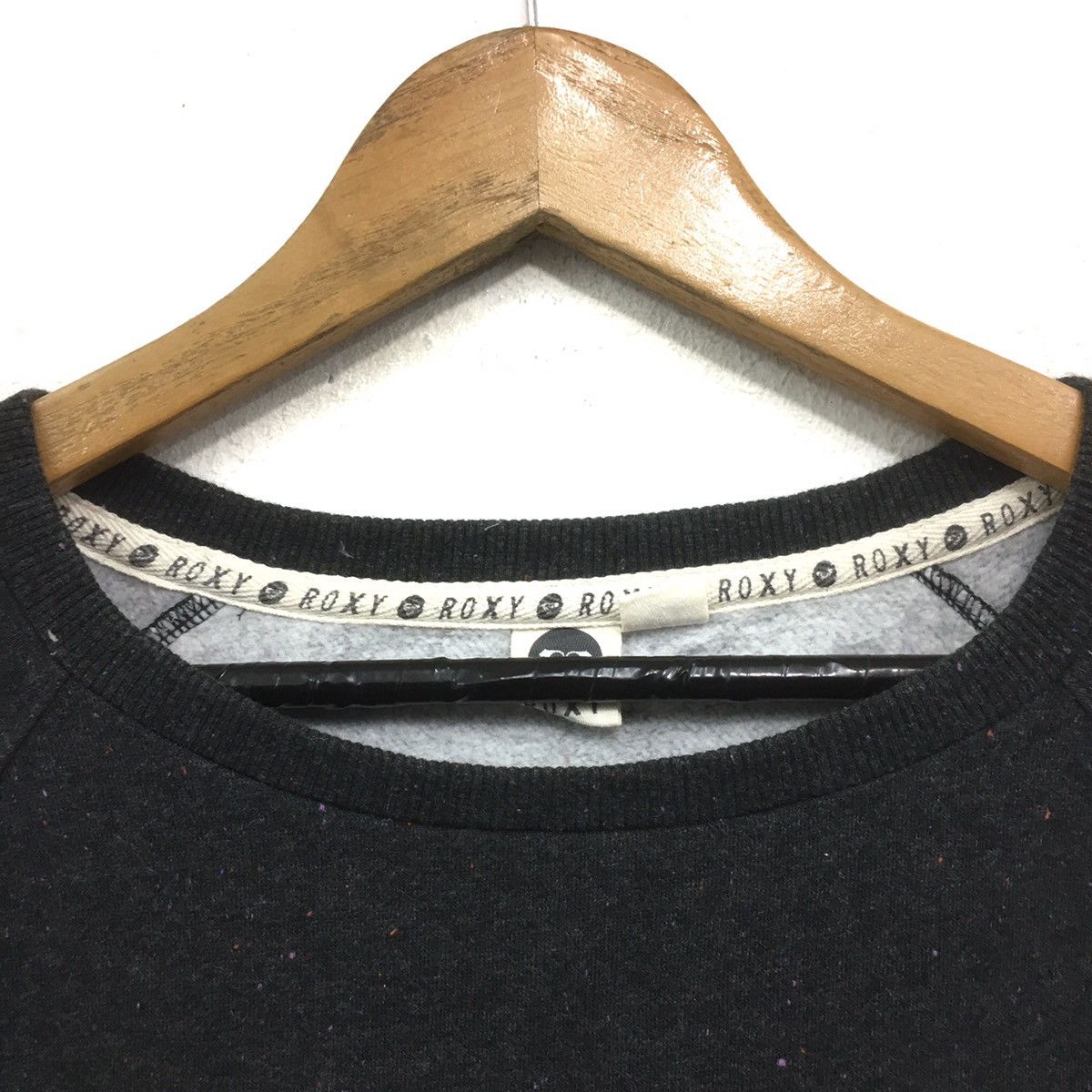 Japanese Brand Vintage Roxy Sweatshirt Crewneck Biglogo Freedom Lover Size US M / EU 48-50 / 2 - 9 Thumbnail