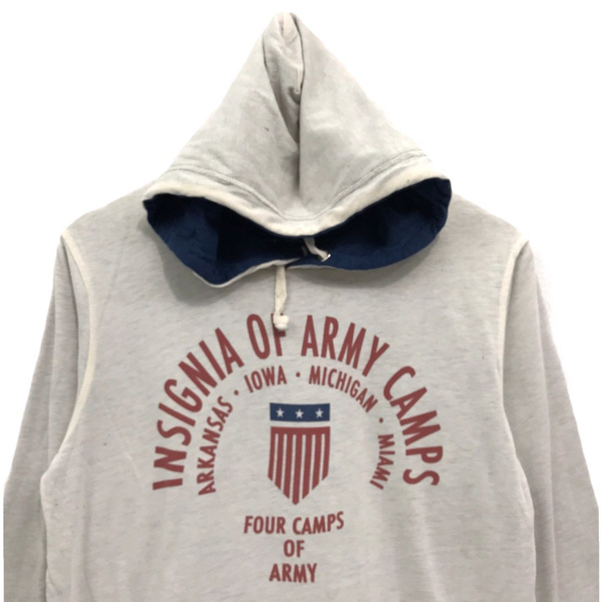 Vintage Vintage Reversible Hoodie Insignia Of Army Camps Size US M / EU 48-50 / 2 - 4 Thumbnail