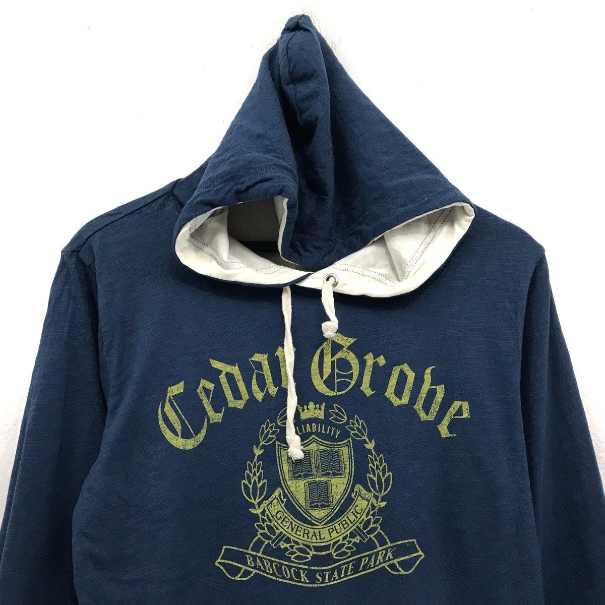 Vintage Vintage Reversible Hoodie Insignia Of Army Camps Size US M / EU 48-50 / 2 - 5 Thumbnail