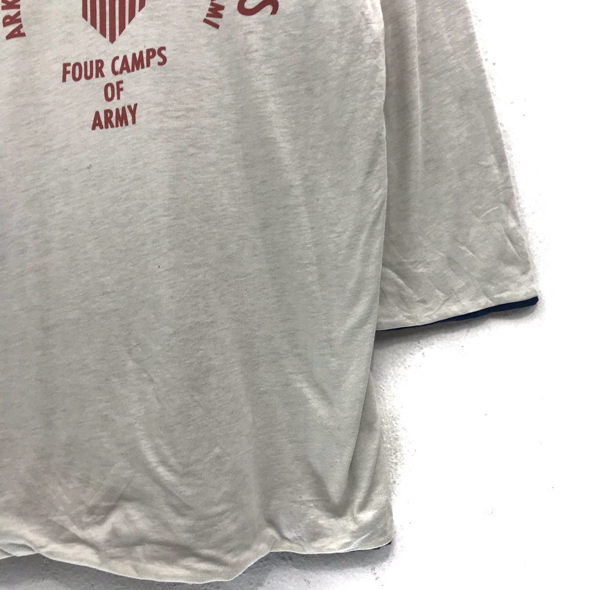 Vintage Vintage Reversible Hoodie Insignia Of Army Camps Size US M / EU 48-50 / 2 - 8 Thumbnail
