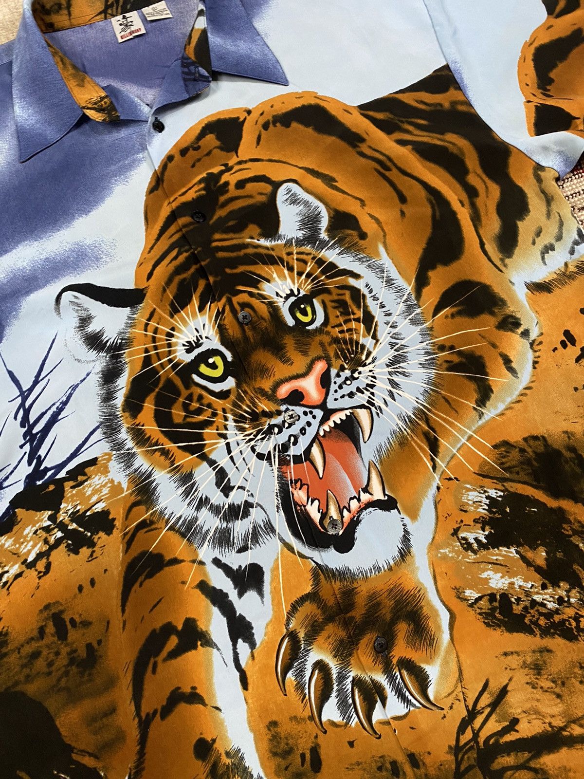 Vintage ‘90s Vintage Tiger All Over Print Animal Button Up Shirt Size US XL / EU 56 / 4 - 2 Thumbnail