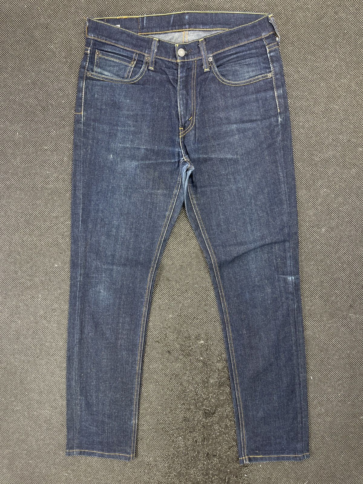 Levi's Vintage Levis 541 Blue Wash Jeans - J605 Size US 33 - 1 Thumbnail