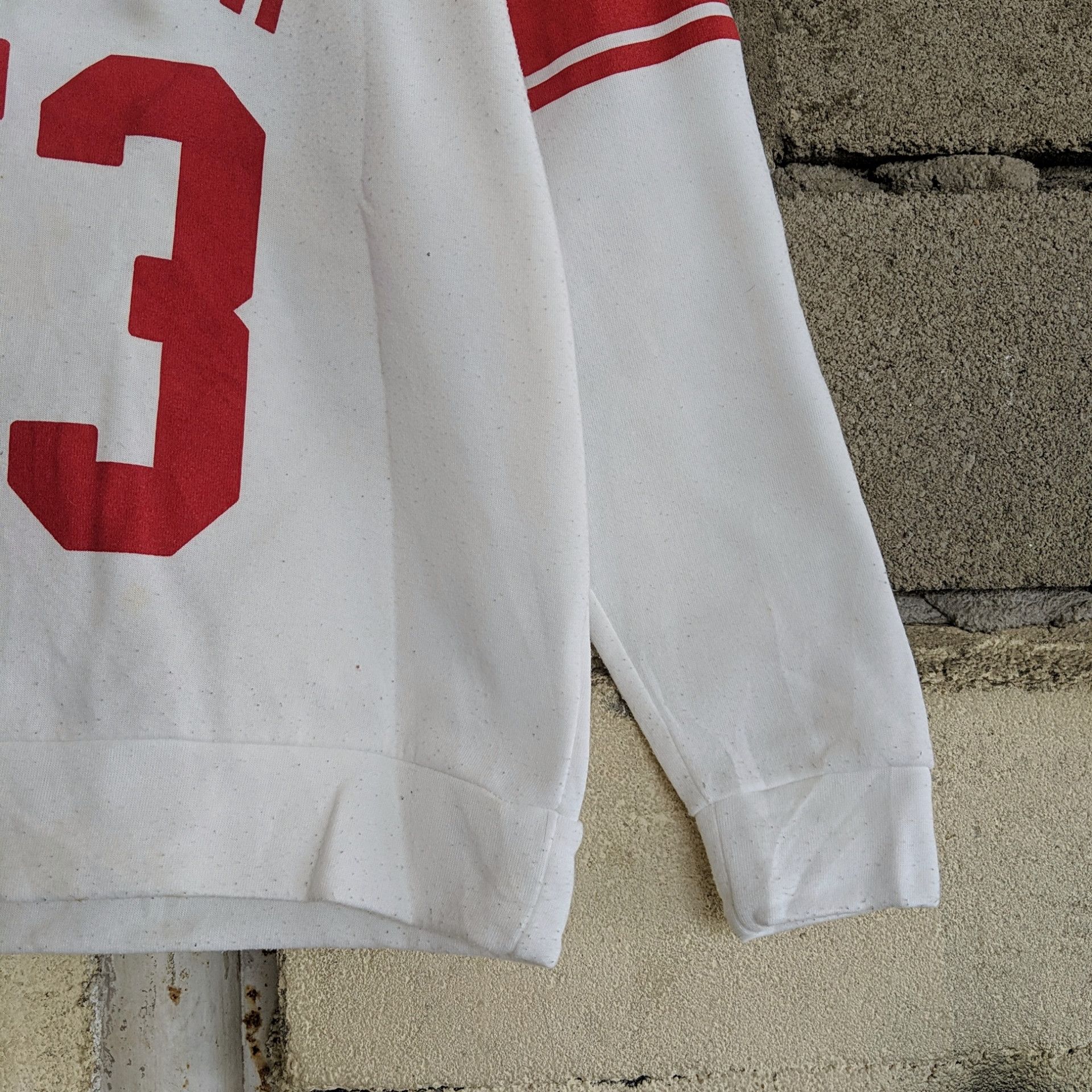 Japanese Brand × Vintage Vintage LA Raleigh Basketball Sweater White Red Size US M / EU 48-50 / 2 - 5 Thumbnail