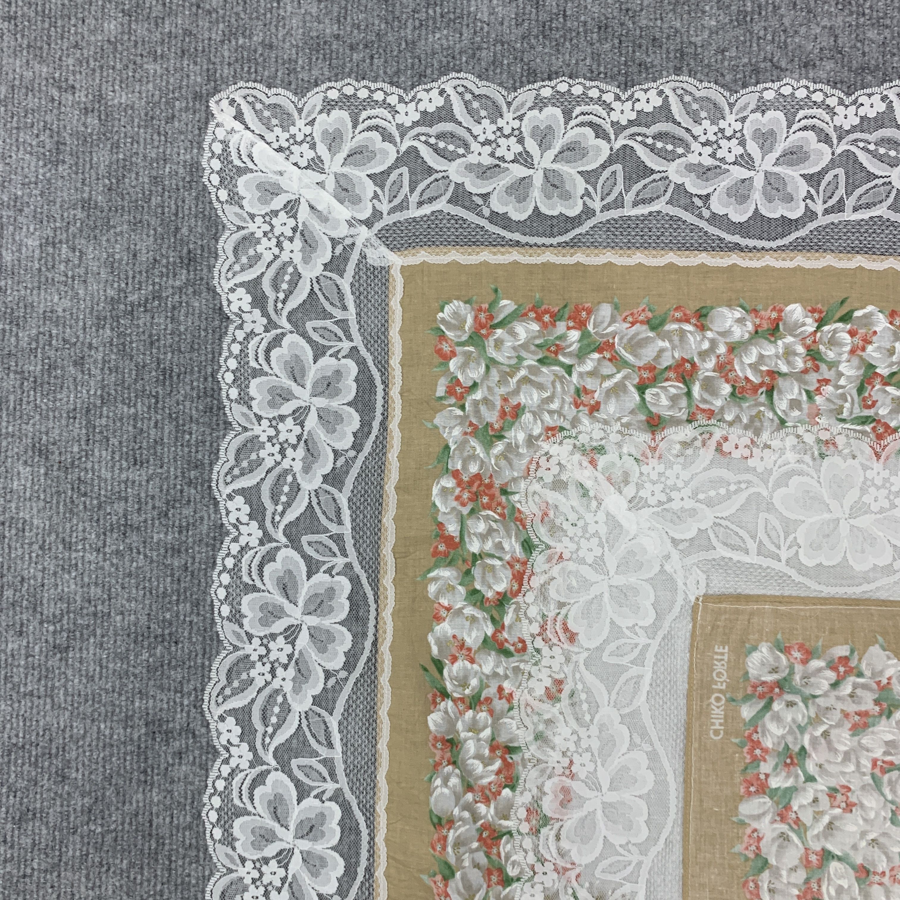 Vintage Chiko Forte Flowers Lace Handkerchief - HKA822
