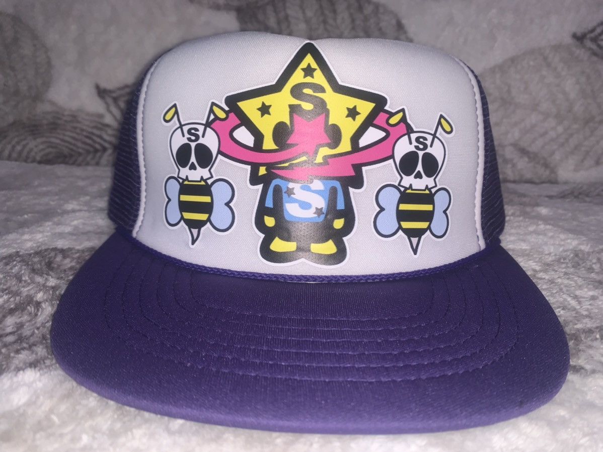 Sukamii “ Love Bee “ Trucker Hat SnapBack Size ONE SIZE - 1 Thumbnail