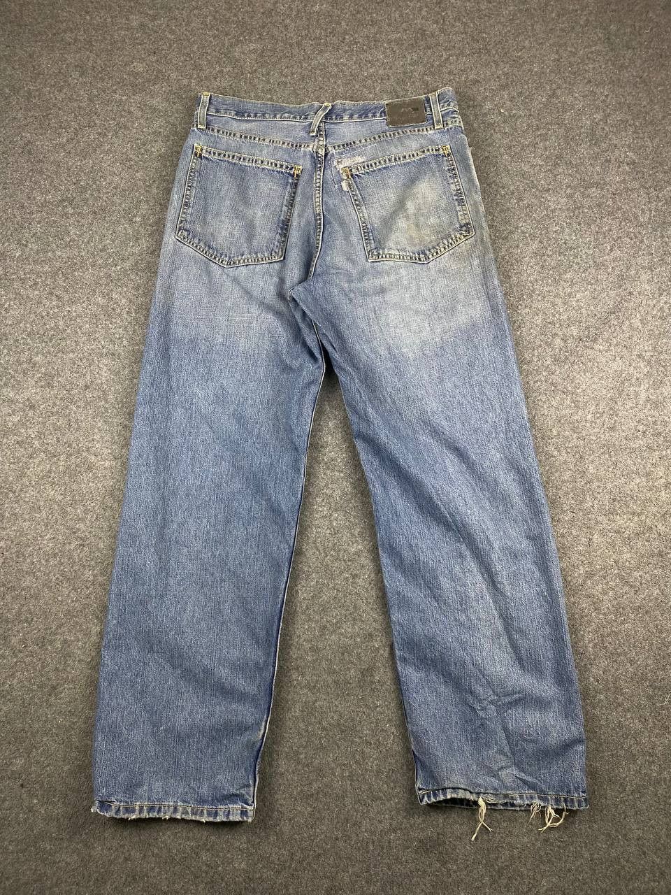 image of Vintage Levis Silvertab Low Loose Distressed Denim, Men's (Size 36)